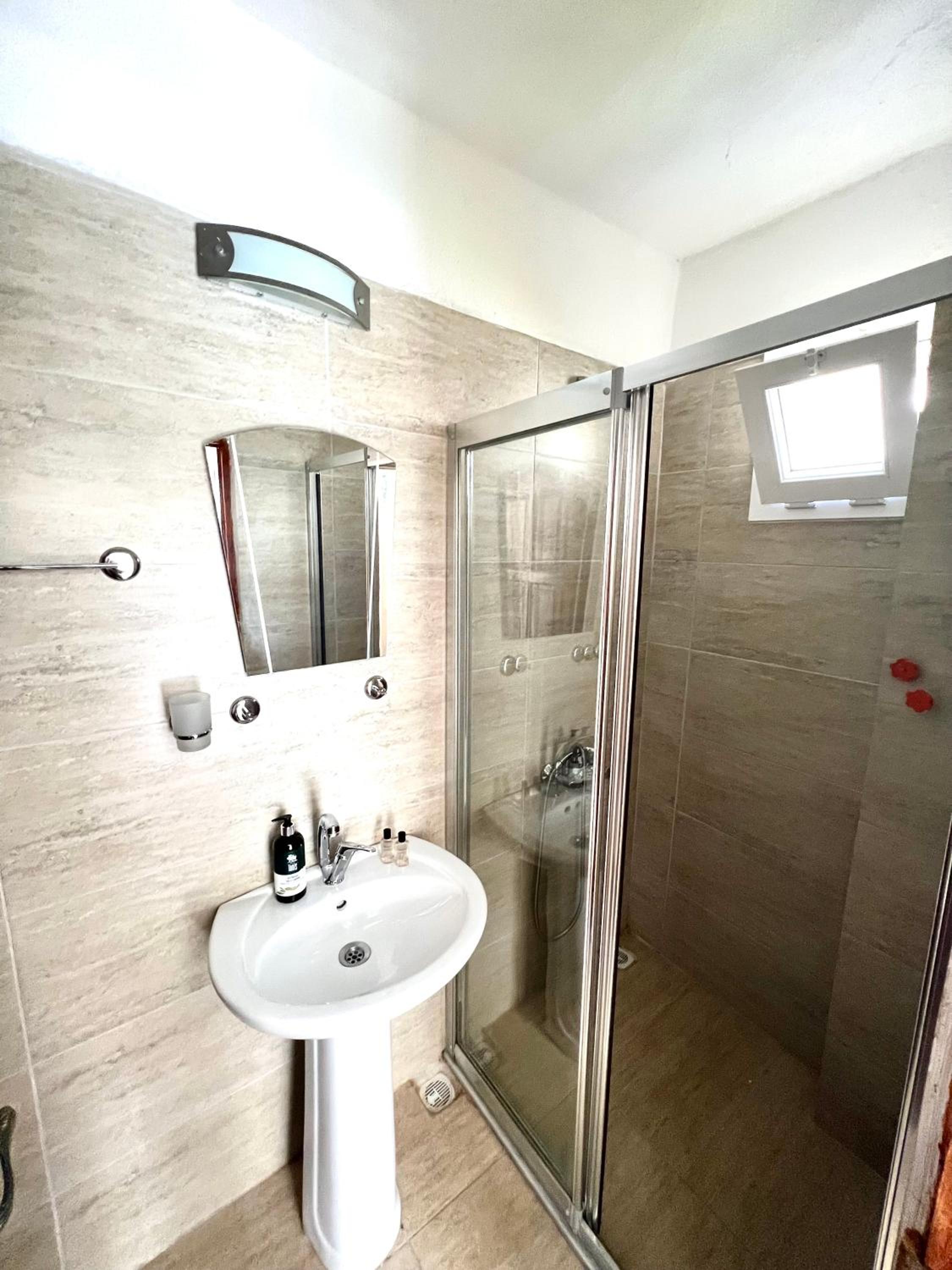 Classic Triple Room photo 3
