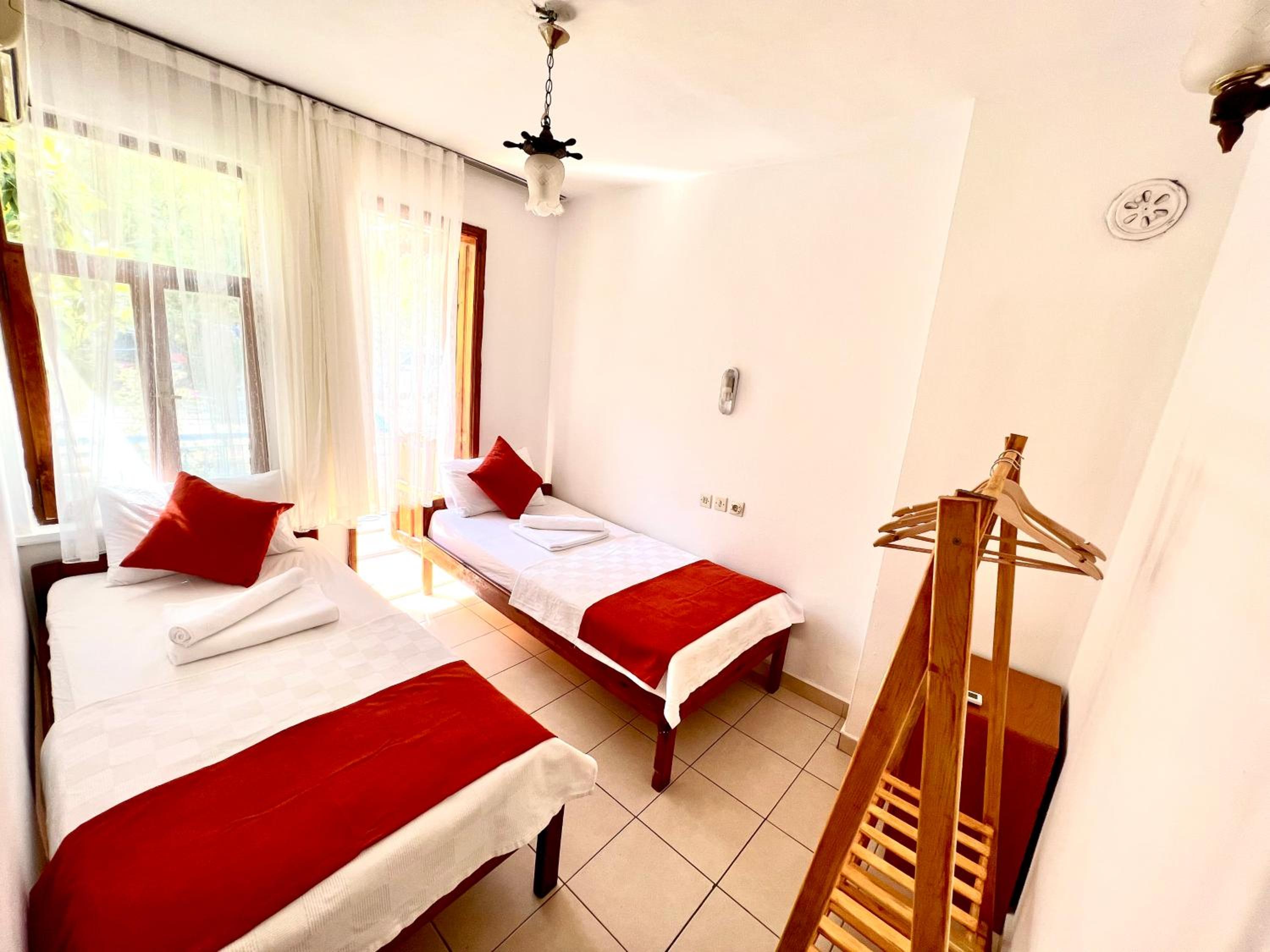 Twin Room With Balcony photo 1