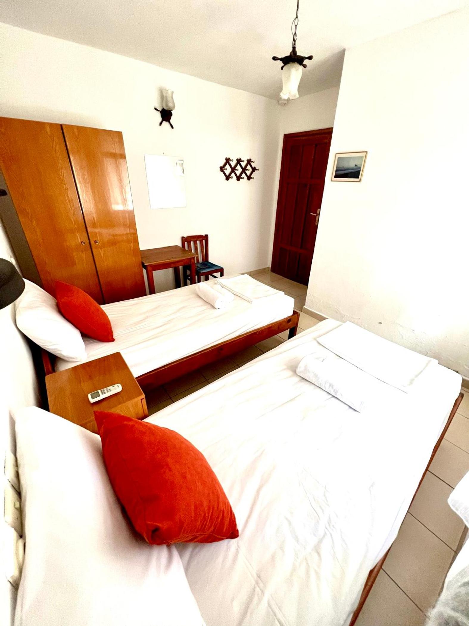 Twin Room photo 1