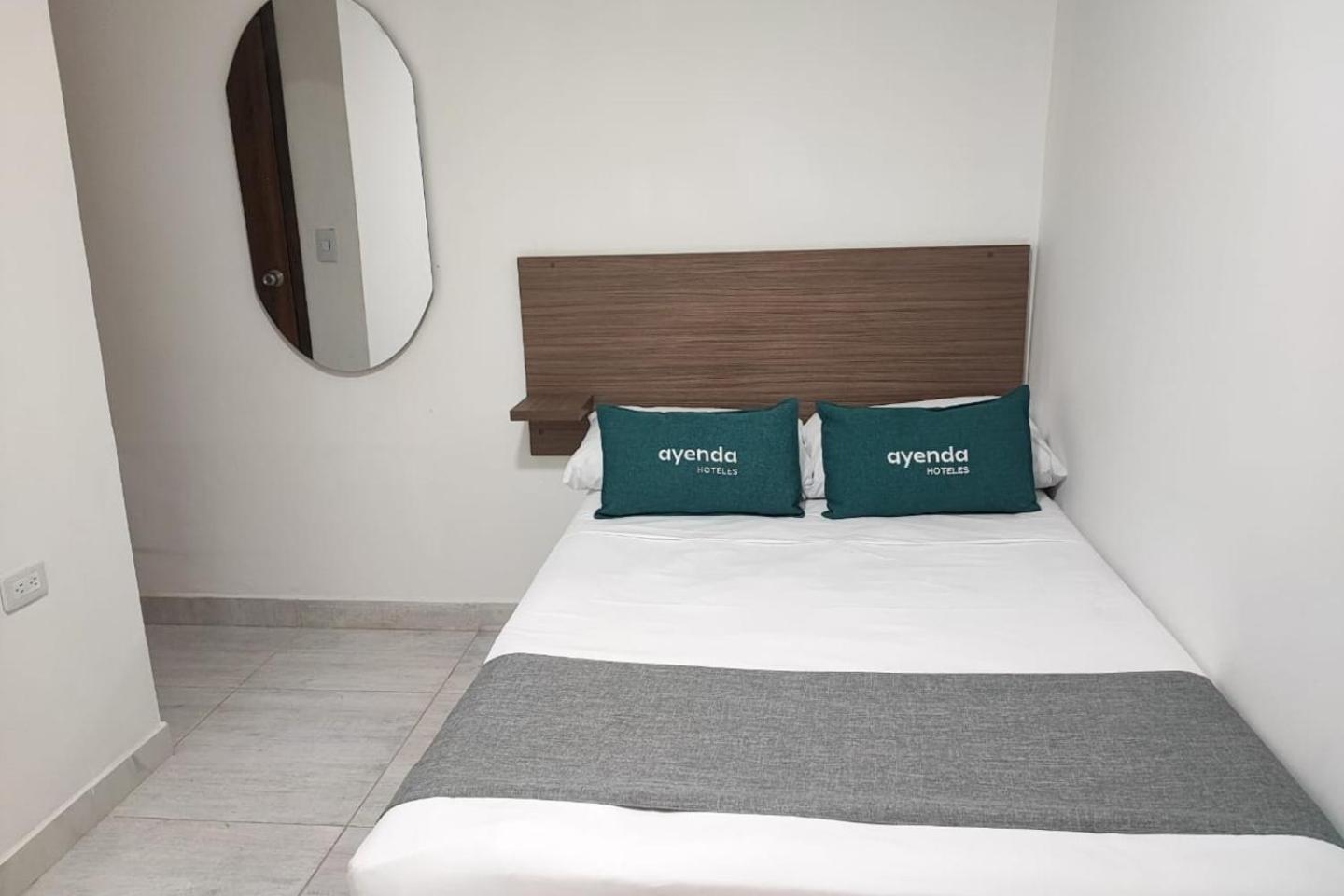 Standard Double Room photo 2