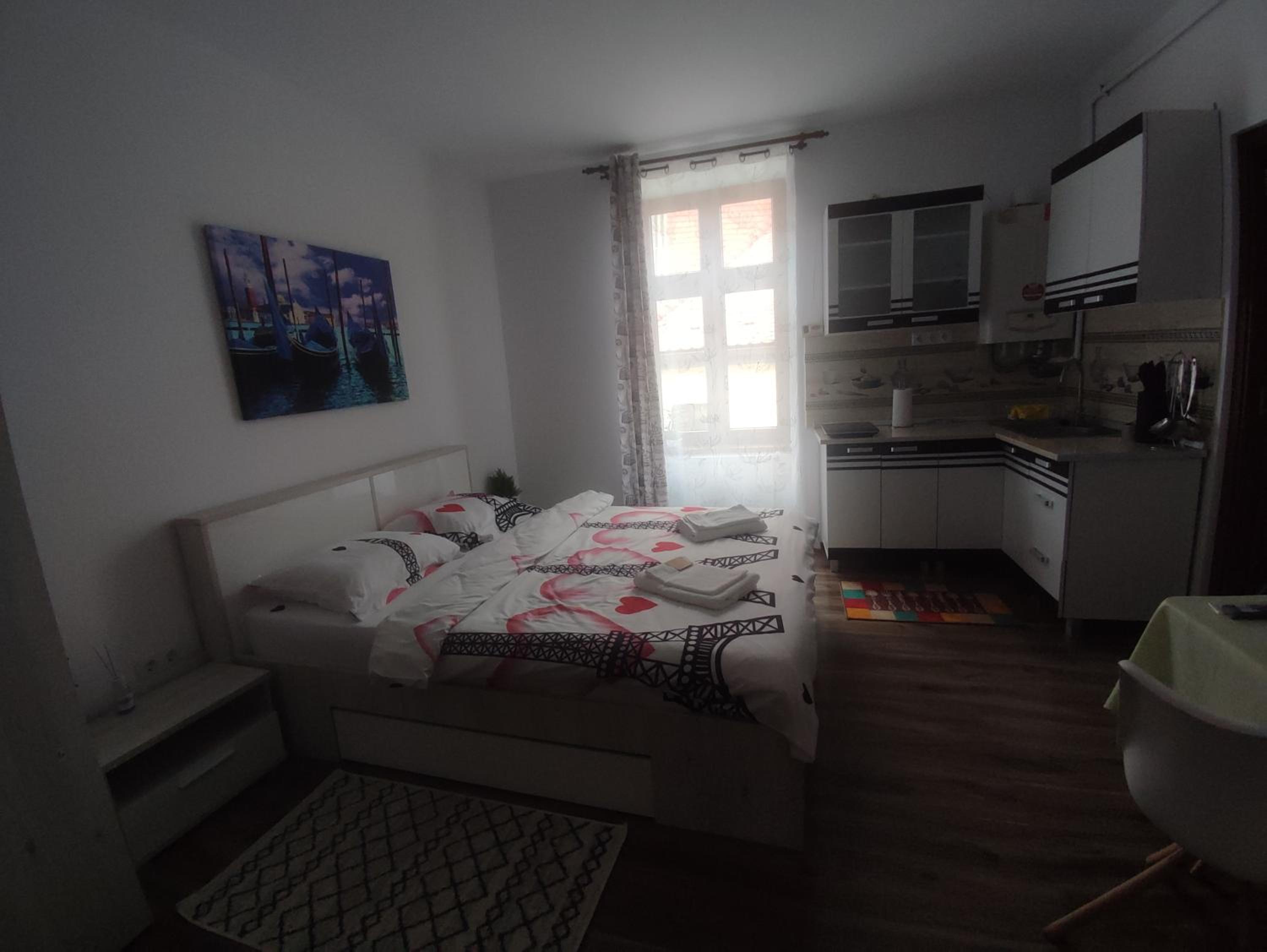 Two-Bedroom Apartment - Photo 8