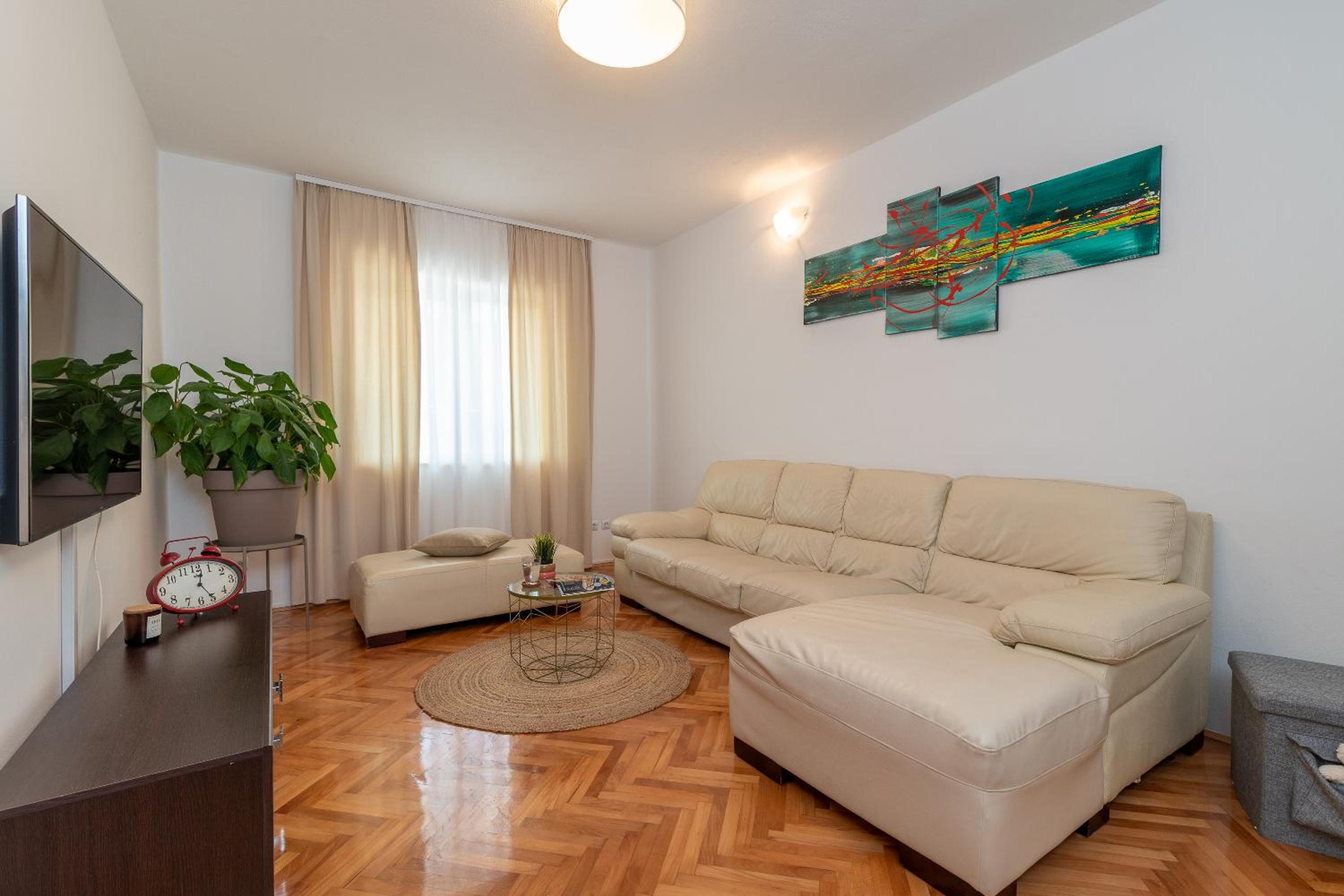 Three-Bedroom Apartment with Terrace