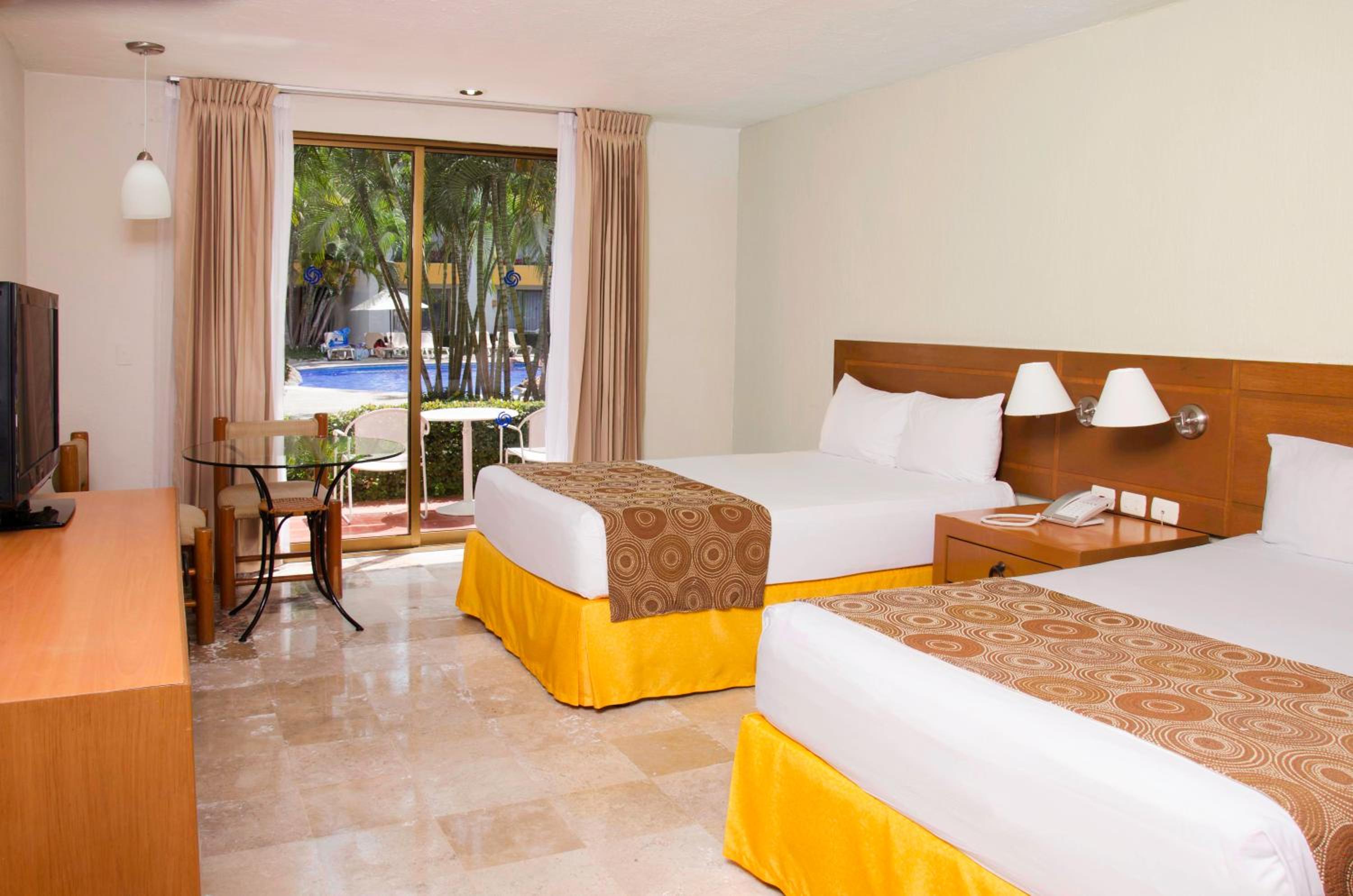 Double Room - Photo 8