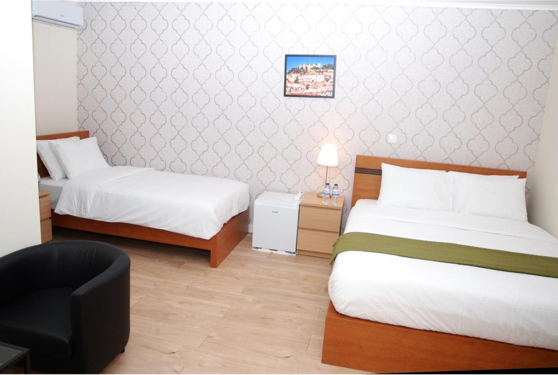 Triple Room with Private Bathroom photo 1
