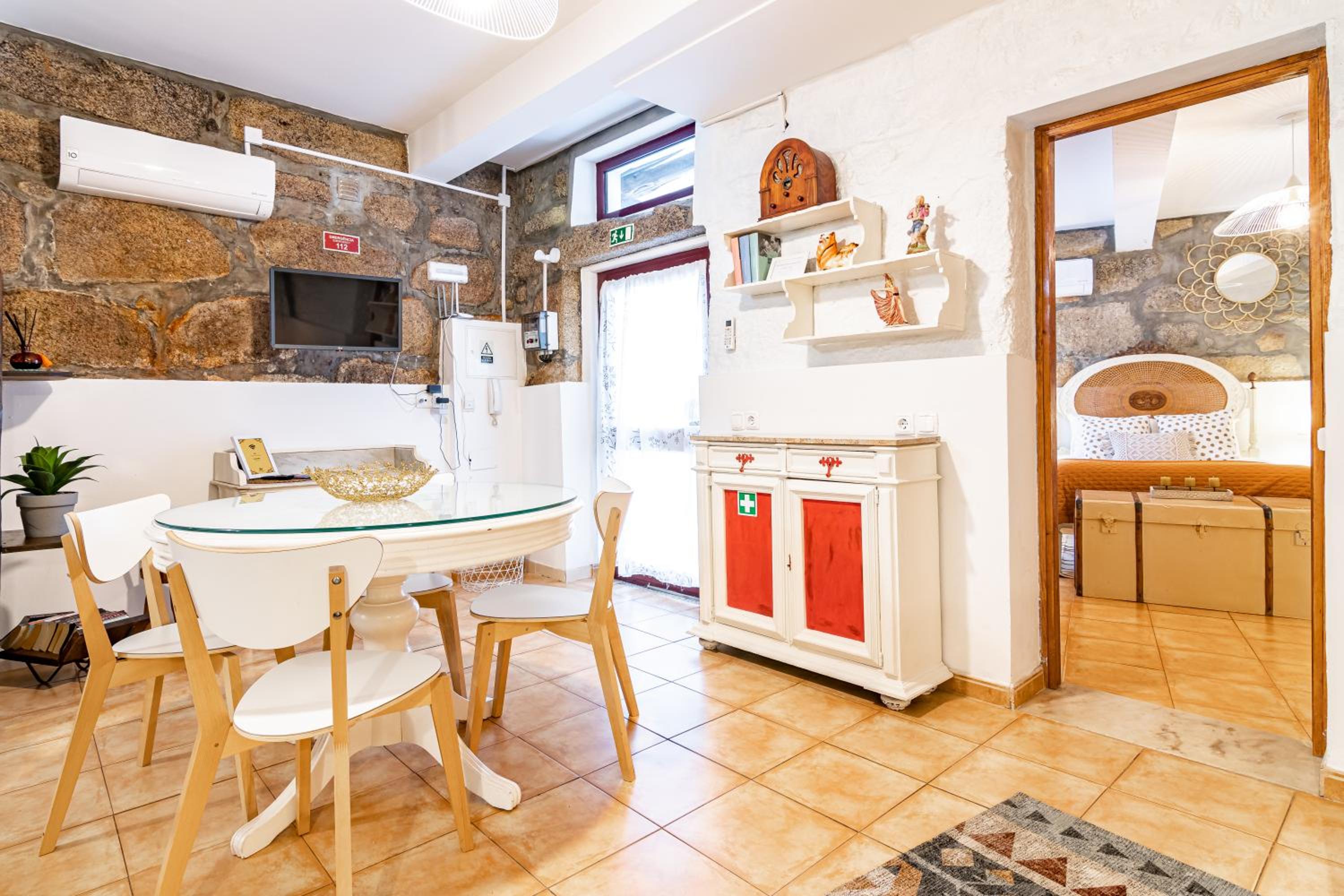 Apartment - Photo 16