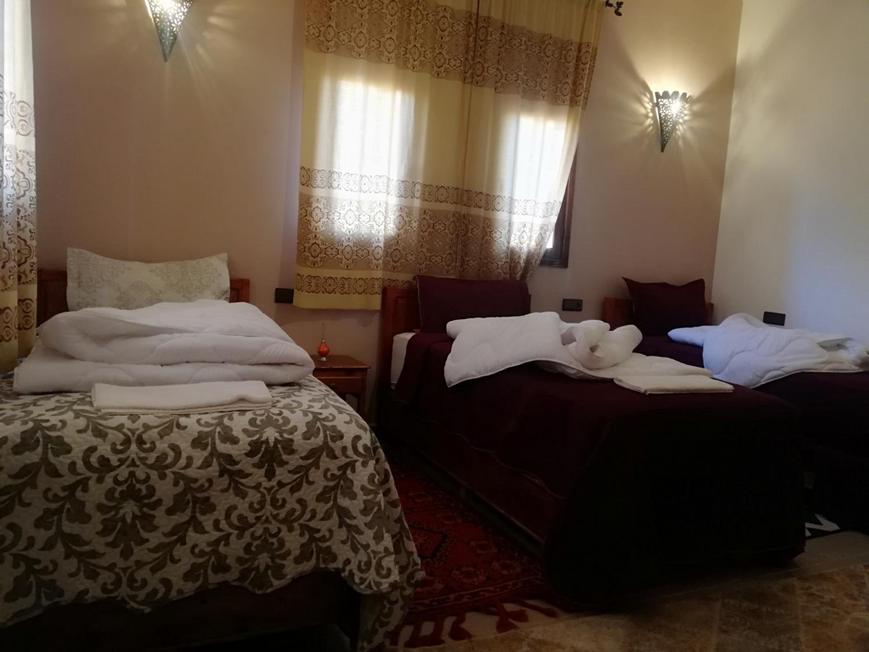 Triple Room with Private Bathroom - Photo 1