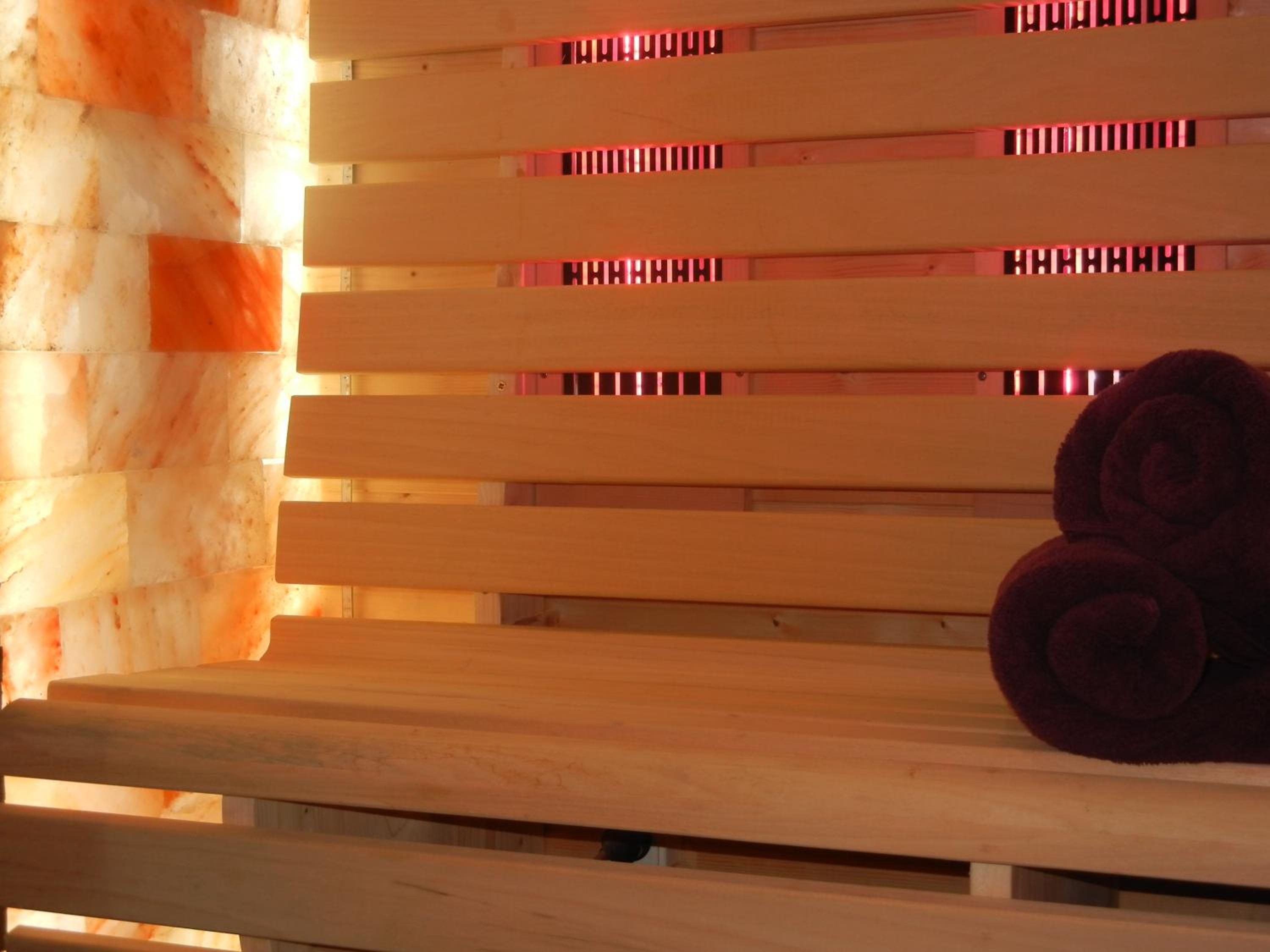 Suite with Sauna photo 2