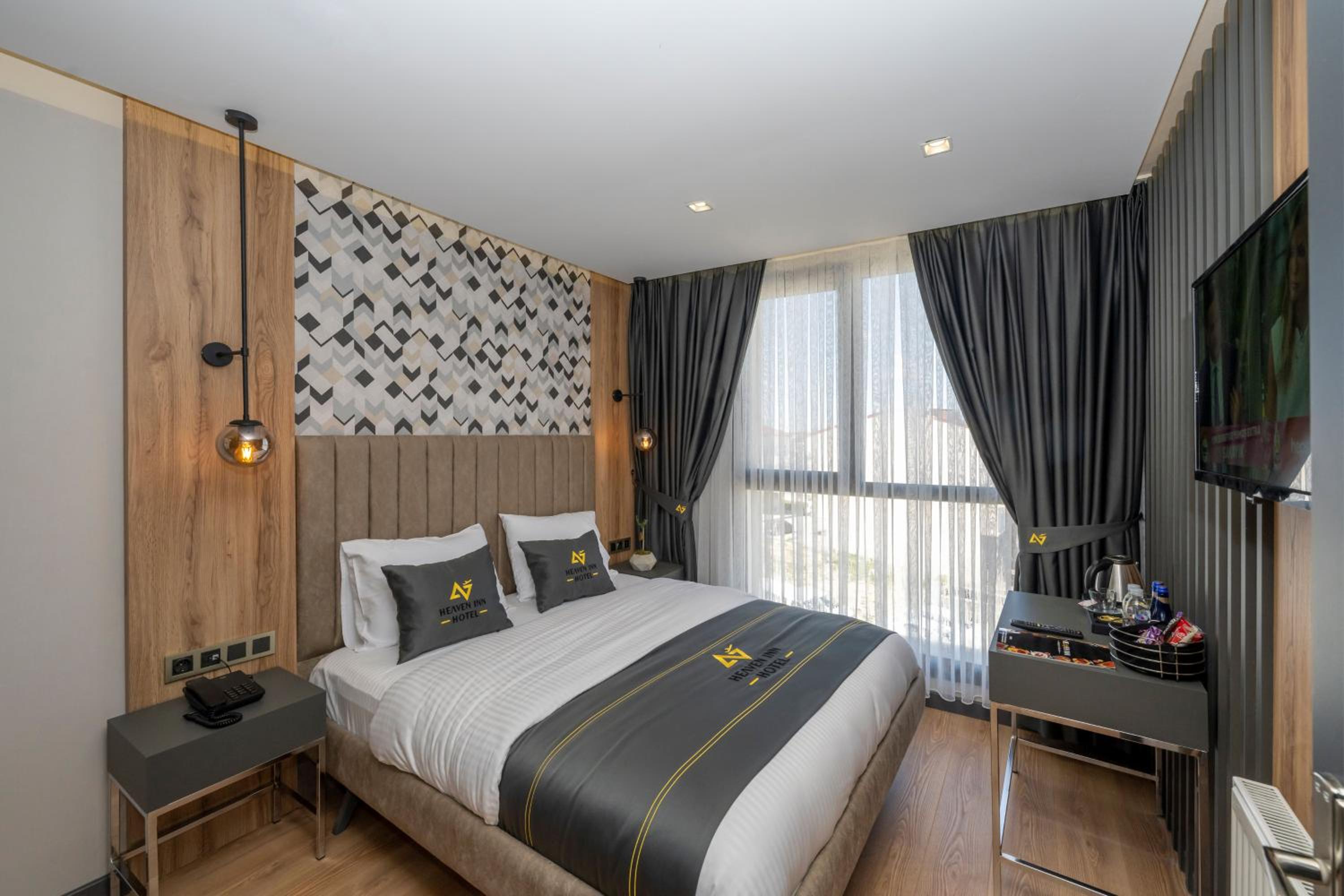 Deluxe Double Room - Photo 7