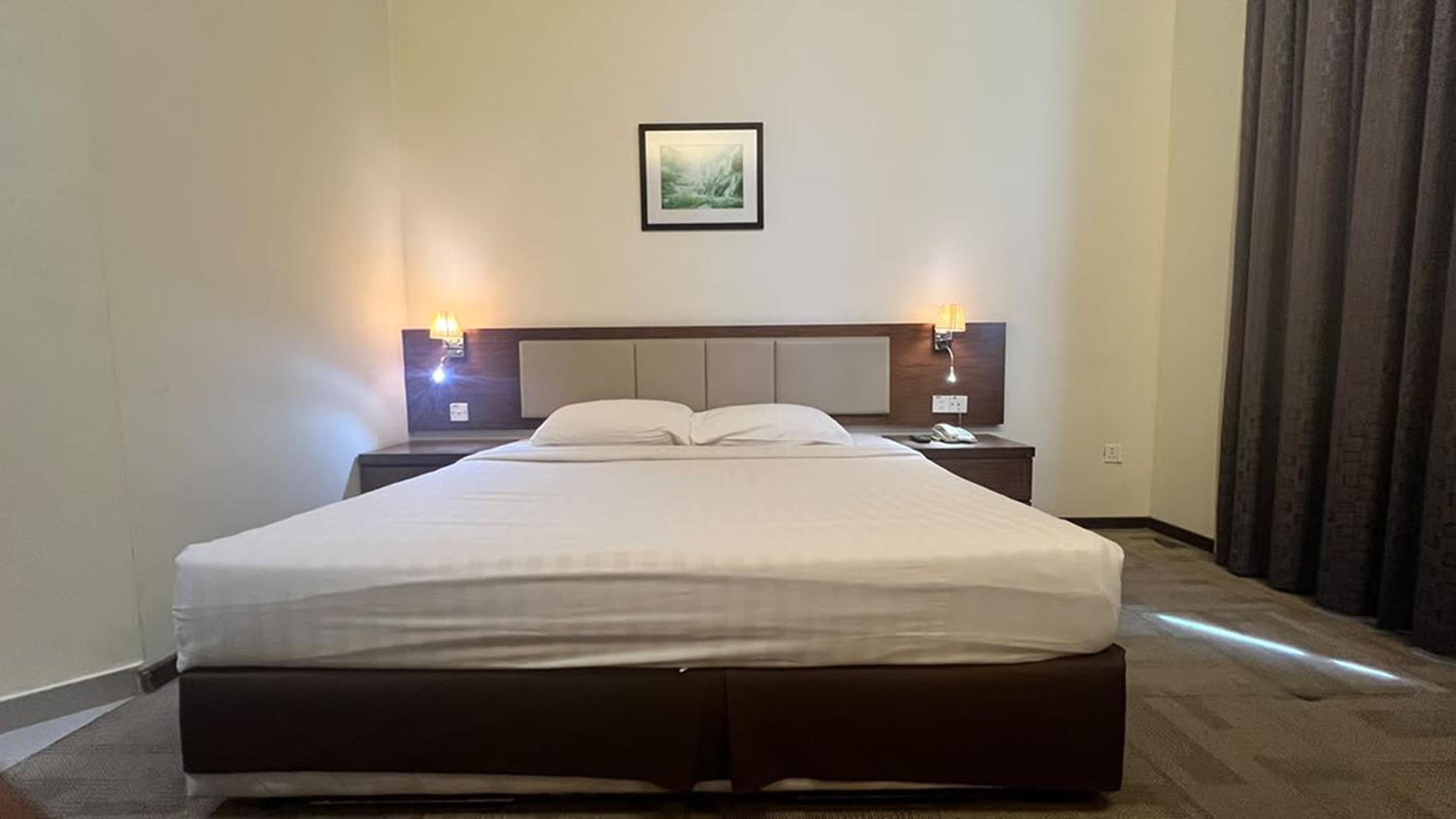 Superior King Room