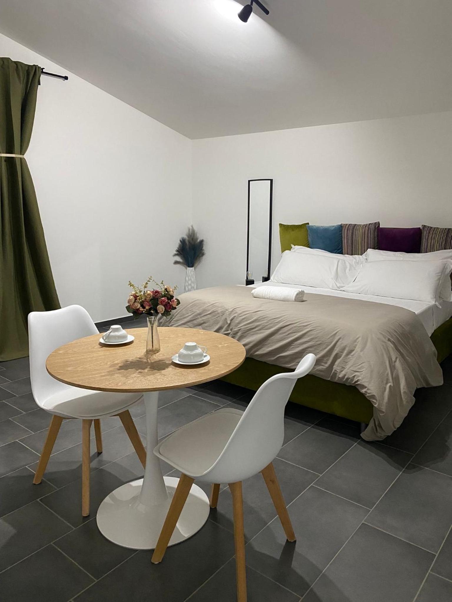 Suite with Spa Bath photo 3