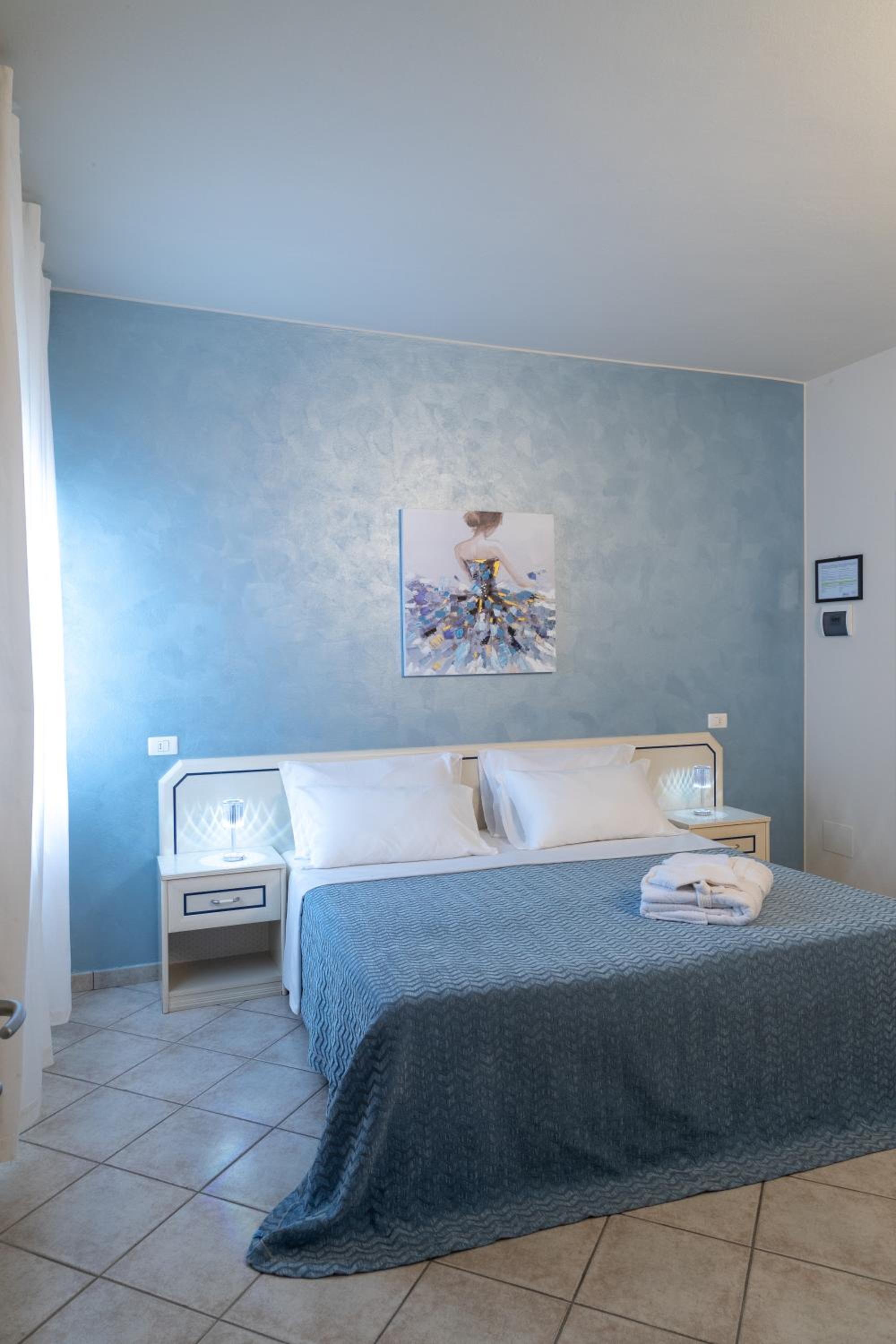Double or Twin Room photo 1