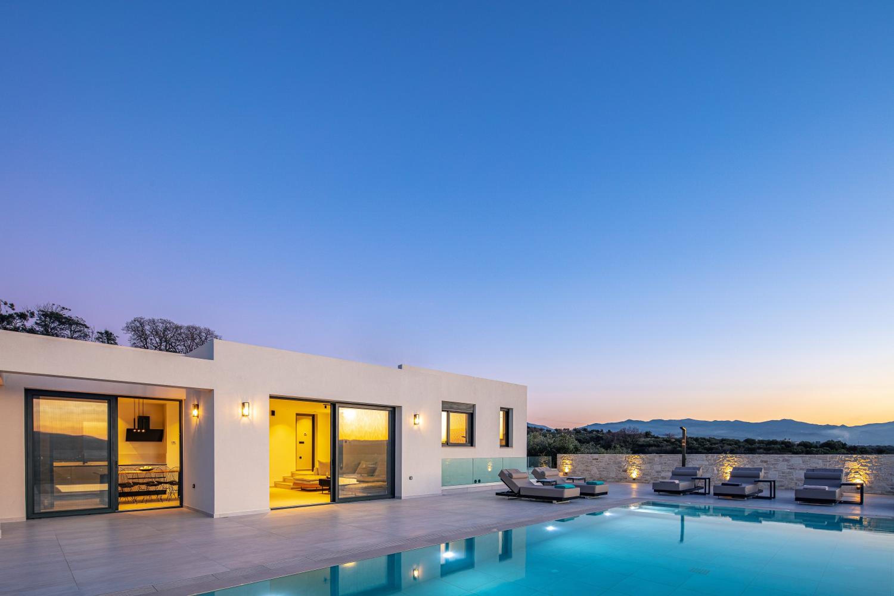 Superior Villa photo 3