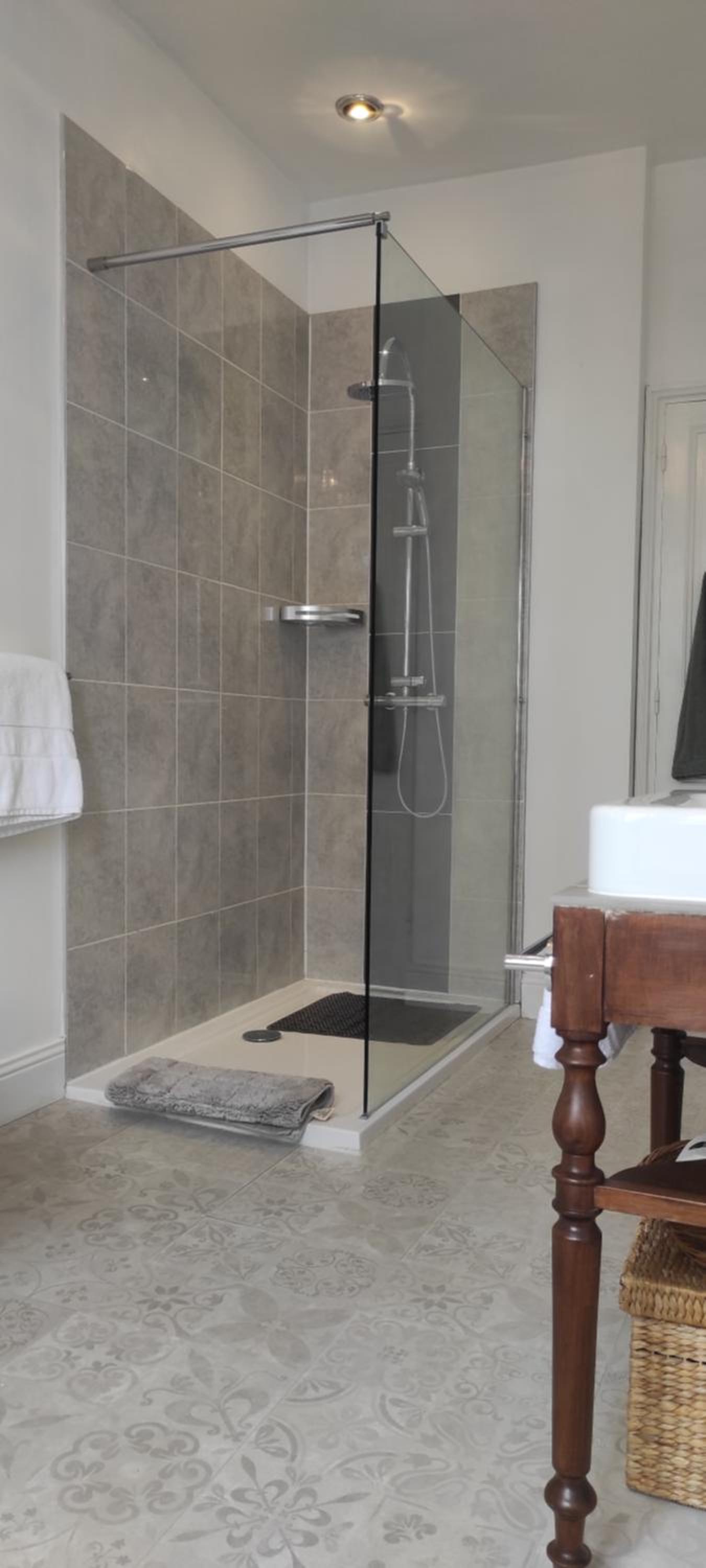 Double Room With Private Bathroom photo 3