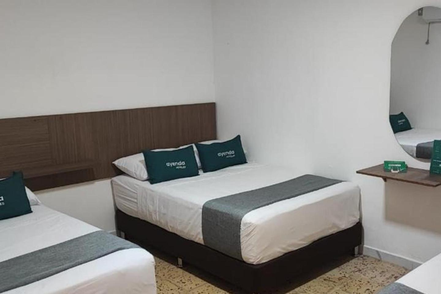 Standard Quadruple Room photo 3