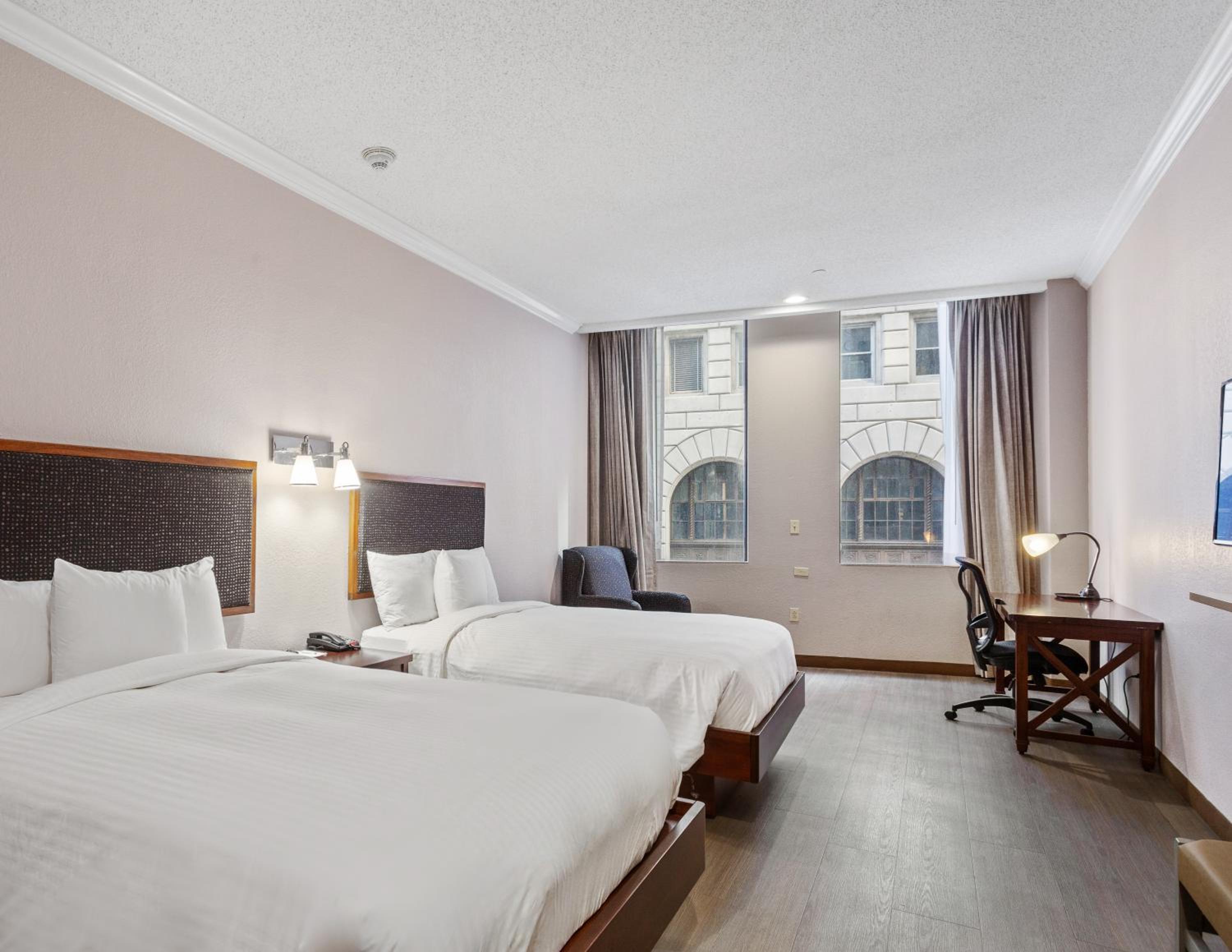 Double Room - Photo 2