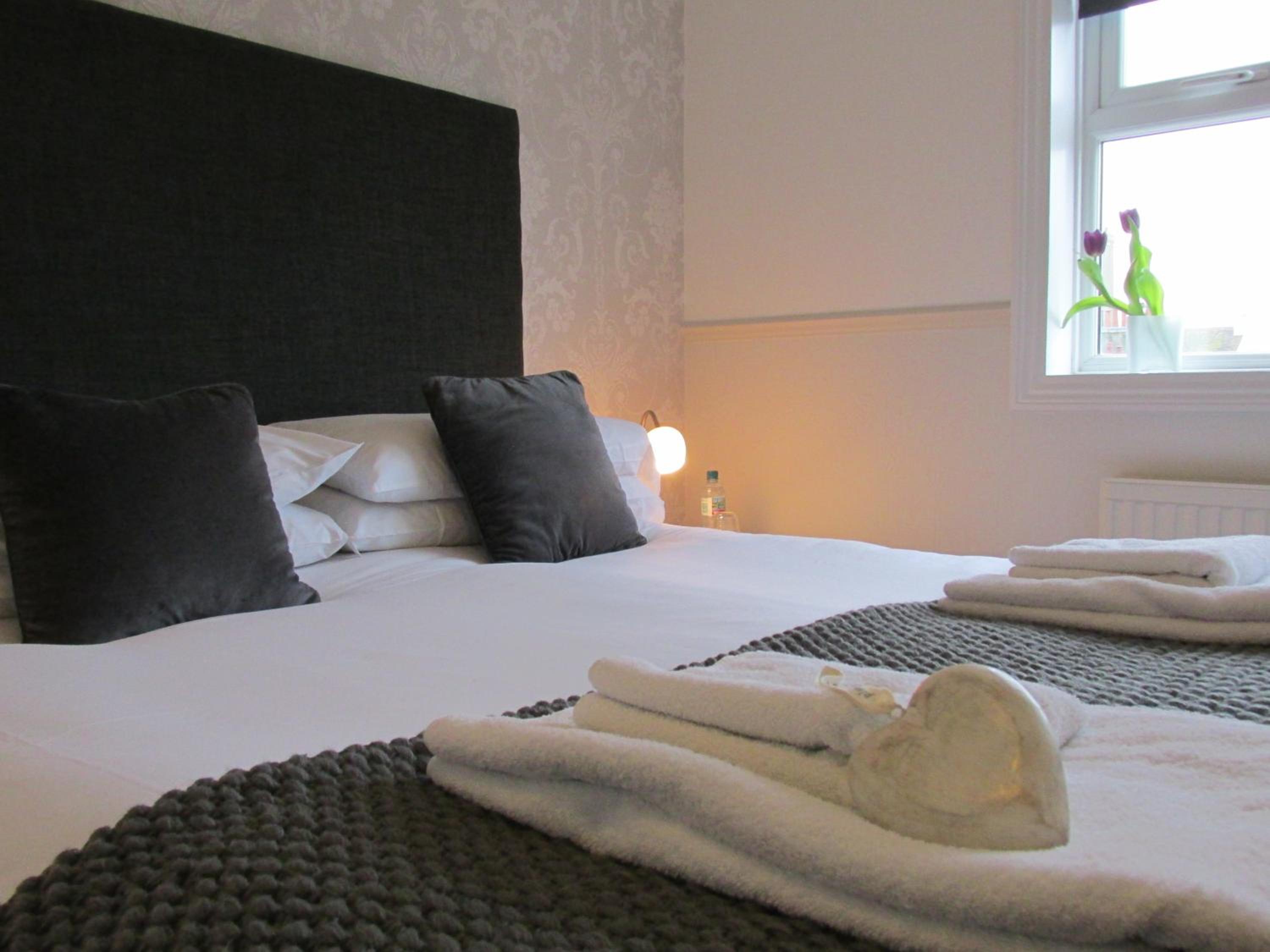 Deluxe King Room with Sea View photo 3