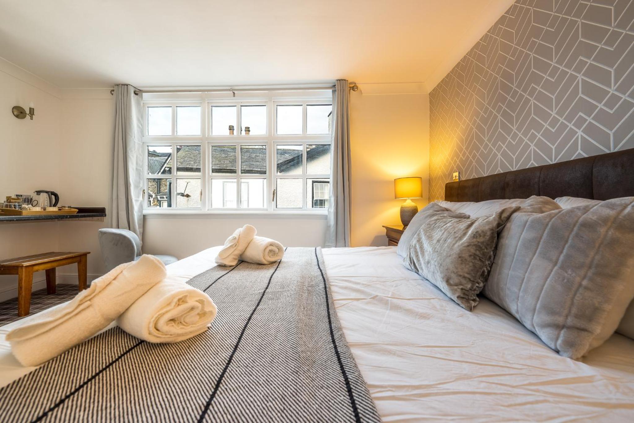 Deluxe Double Room with Shower photo 3