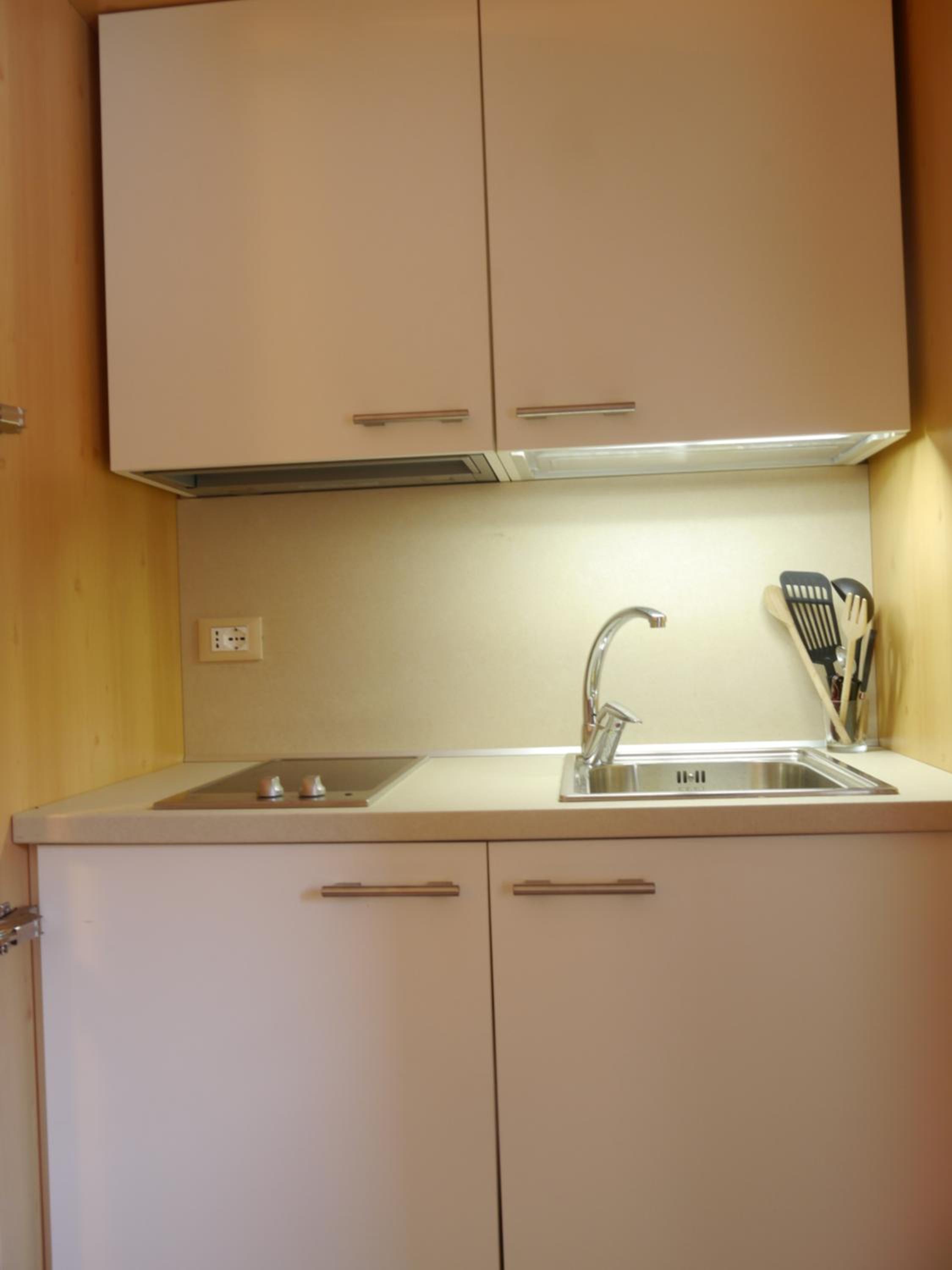 Apartment photo 3
