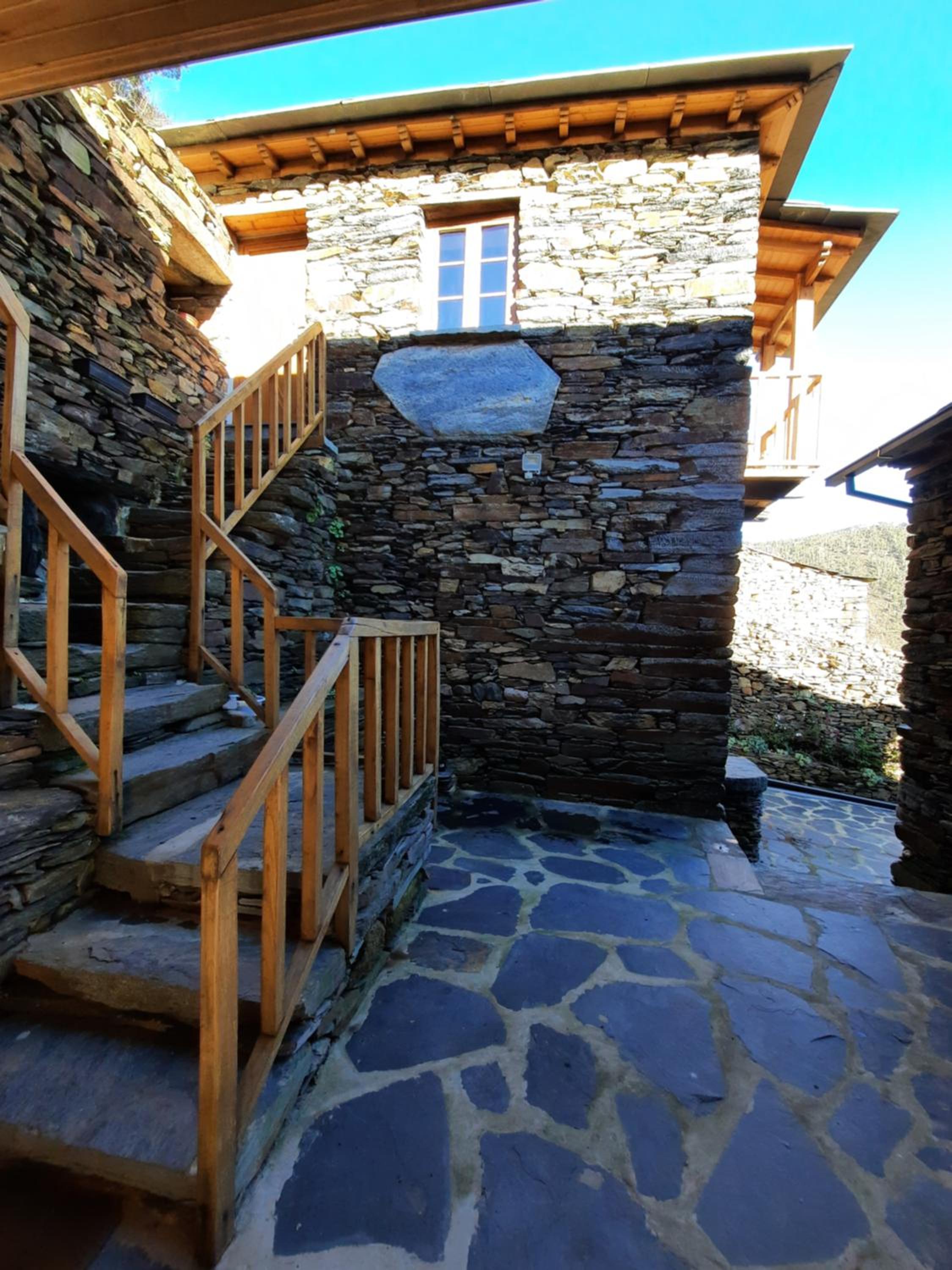 One-Bedroom House - Photo 12