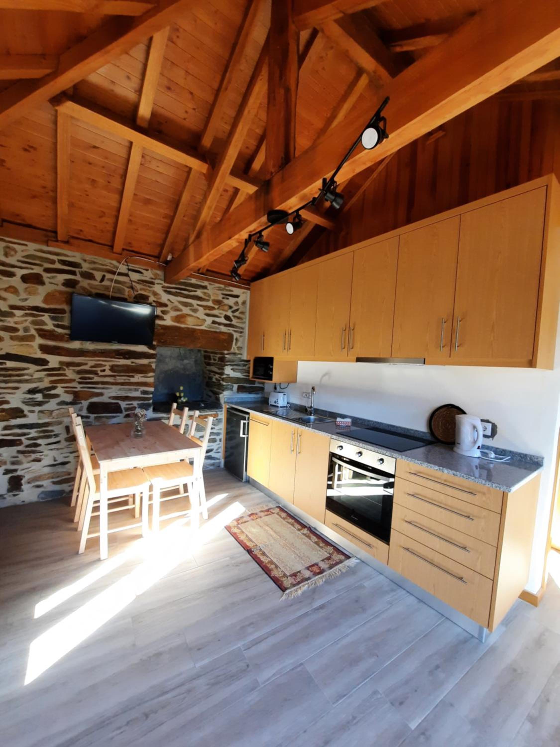 One-Bedroom House - Photo 21