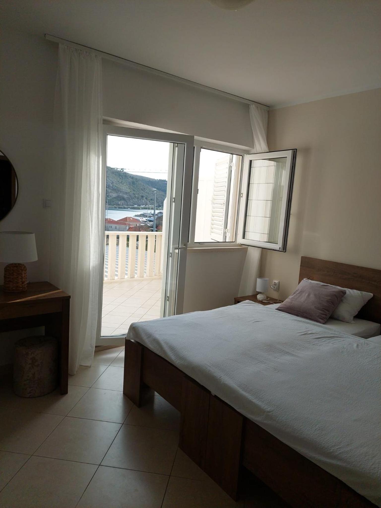 Double or Twin Room photo 2