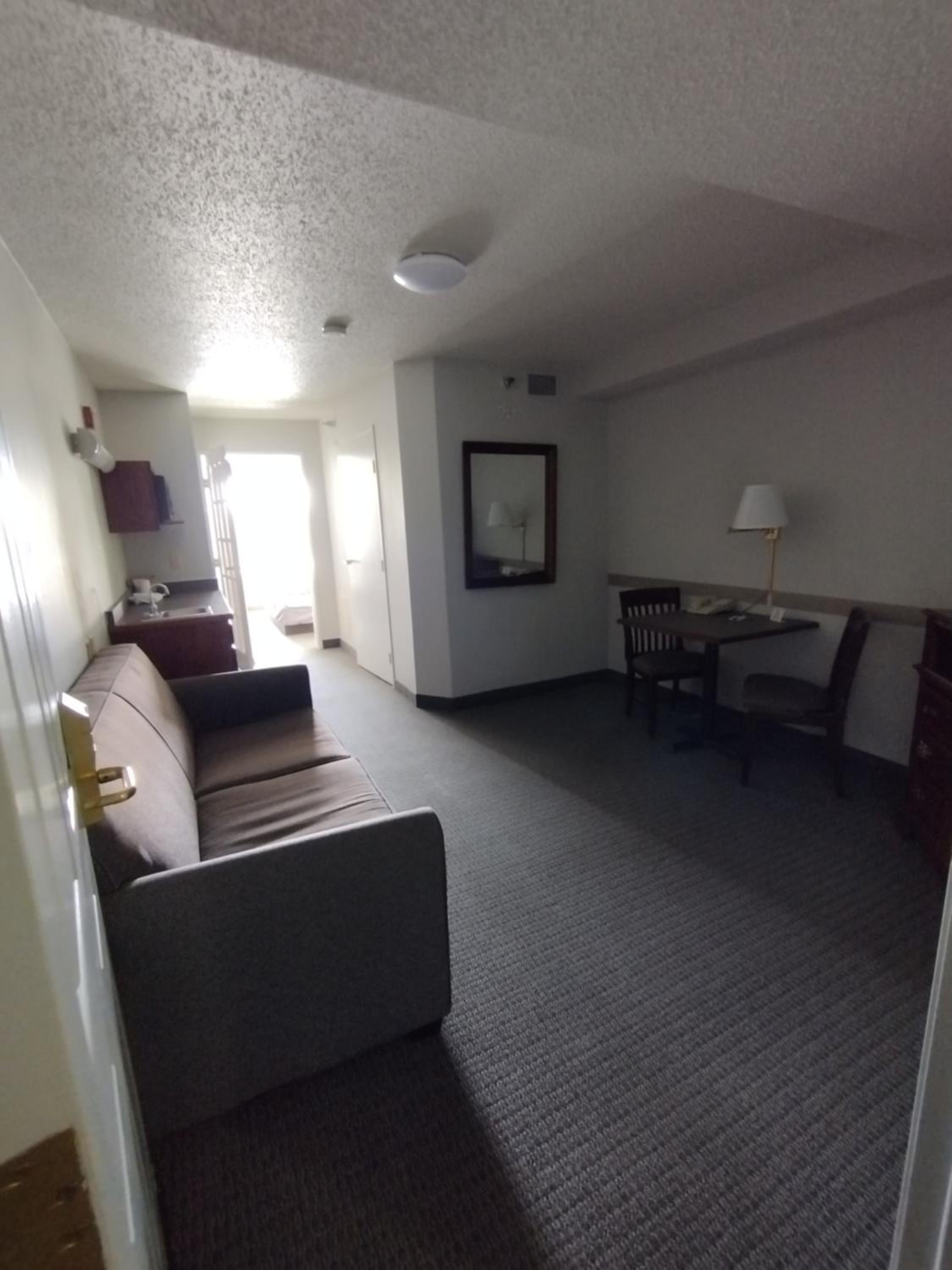 Family Suite - Photo 2