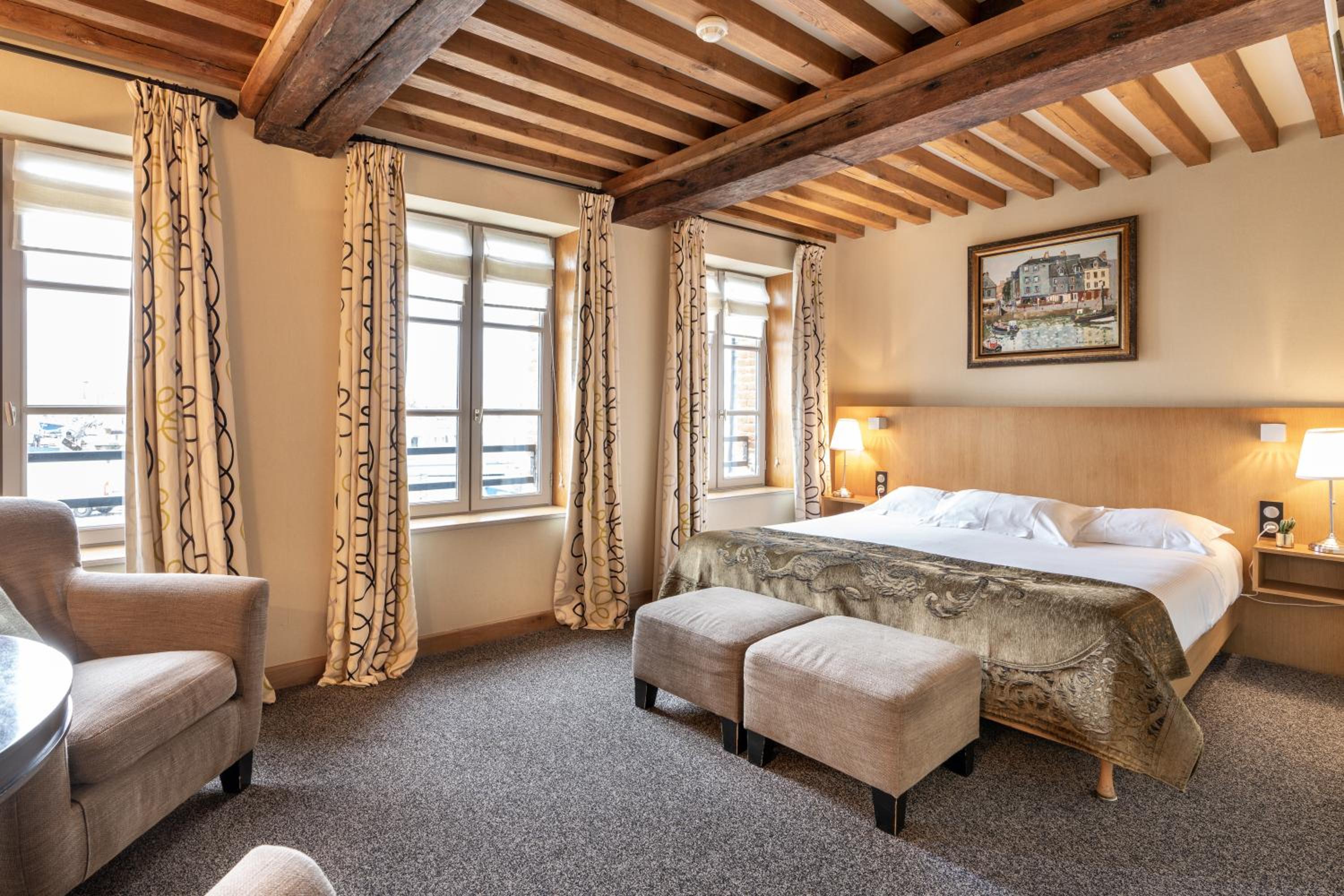 Deluxe Double Room - Photo 1
