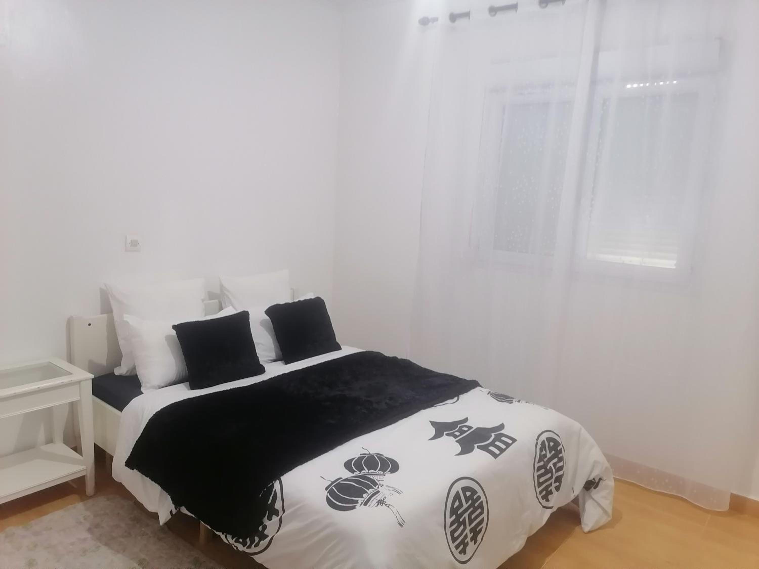 Deluxe Apartment photo 2