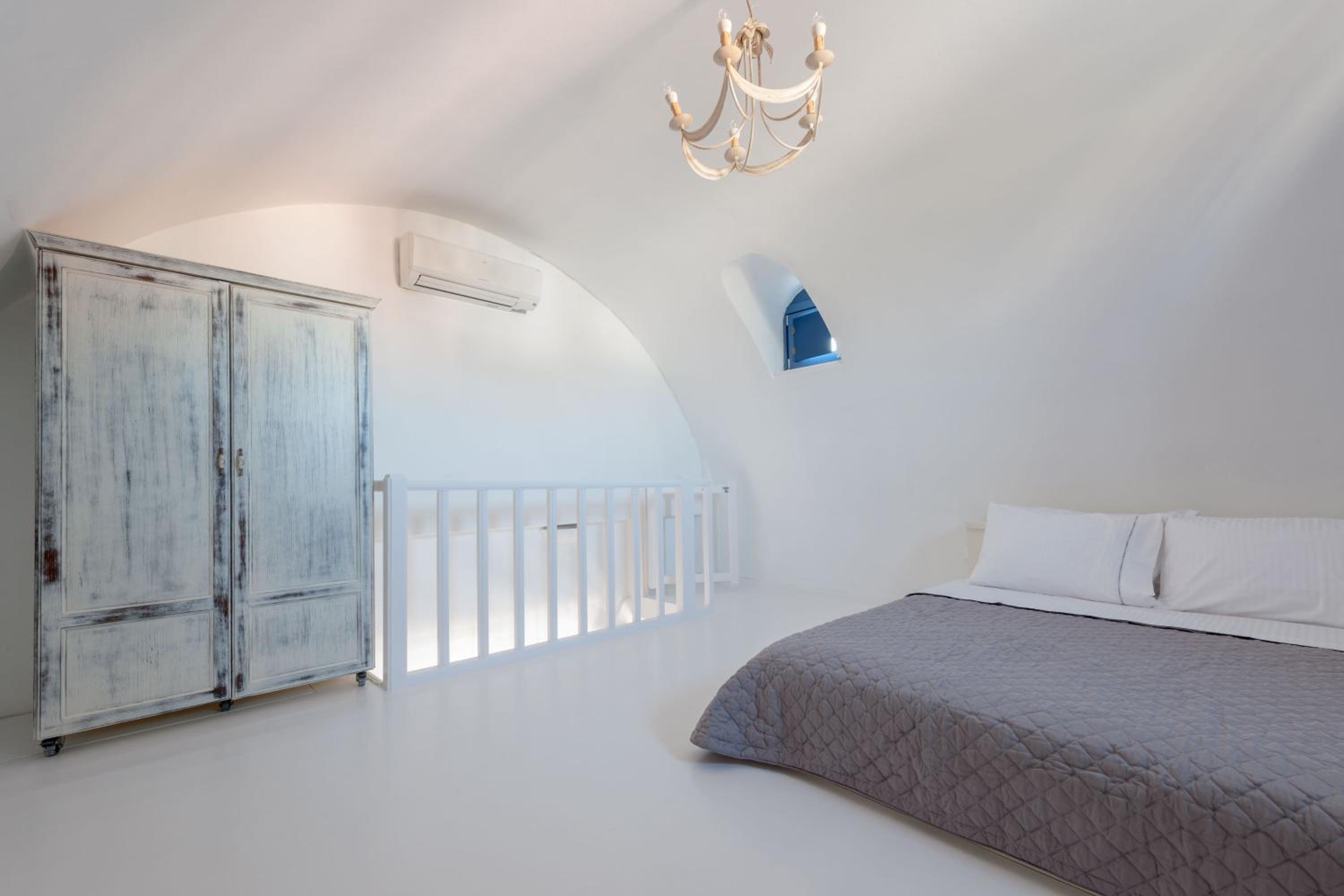 Two-Bedroom Villa - Photo 26