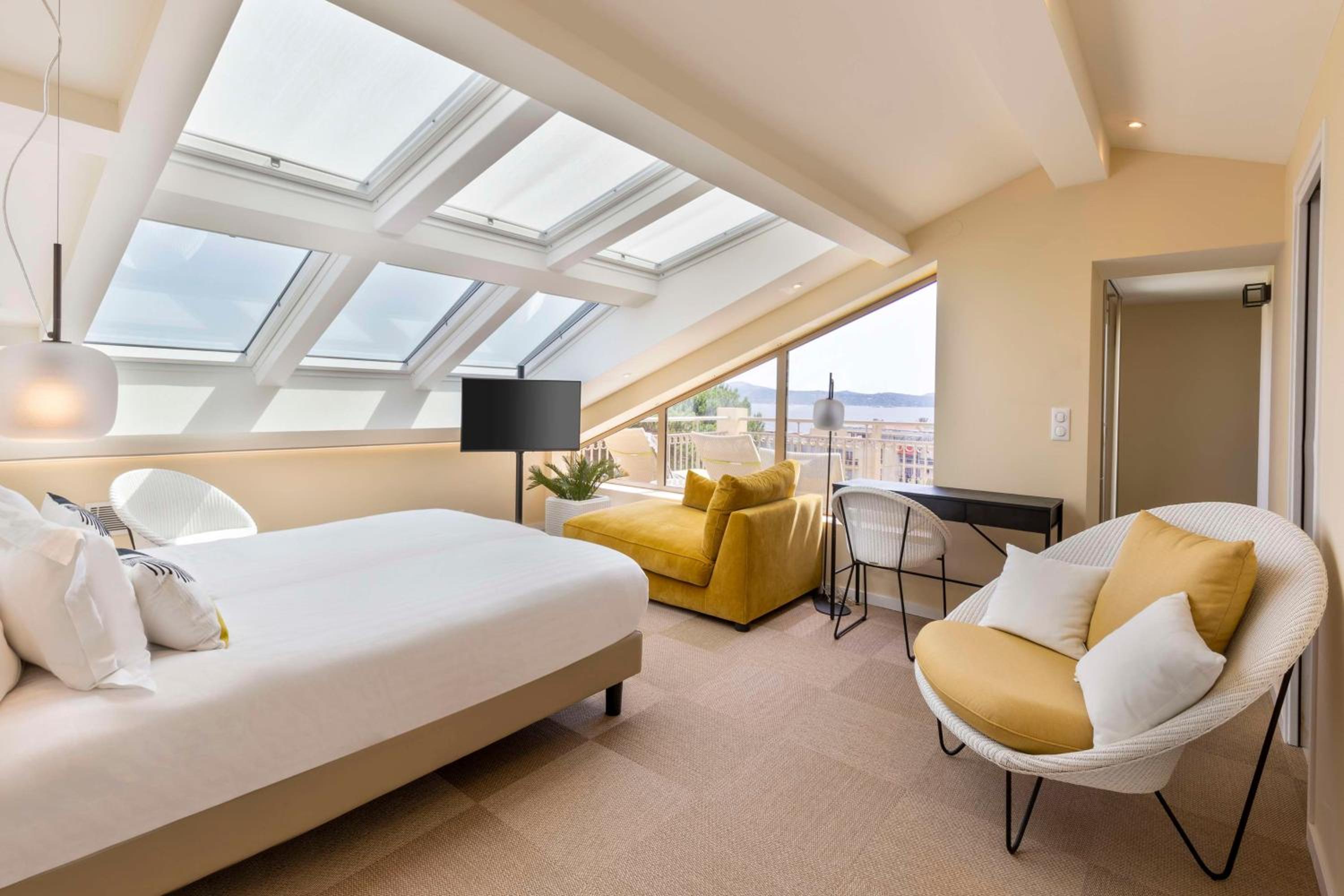 Two-Bedroom Suite with Sea View