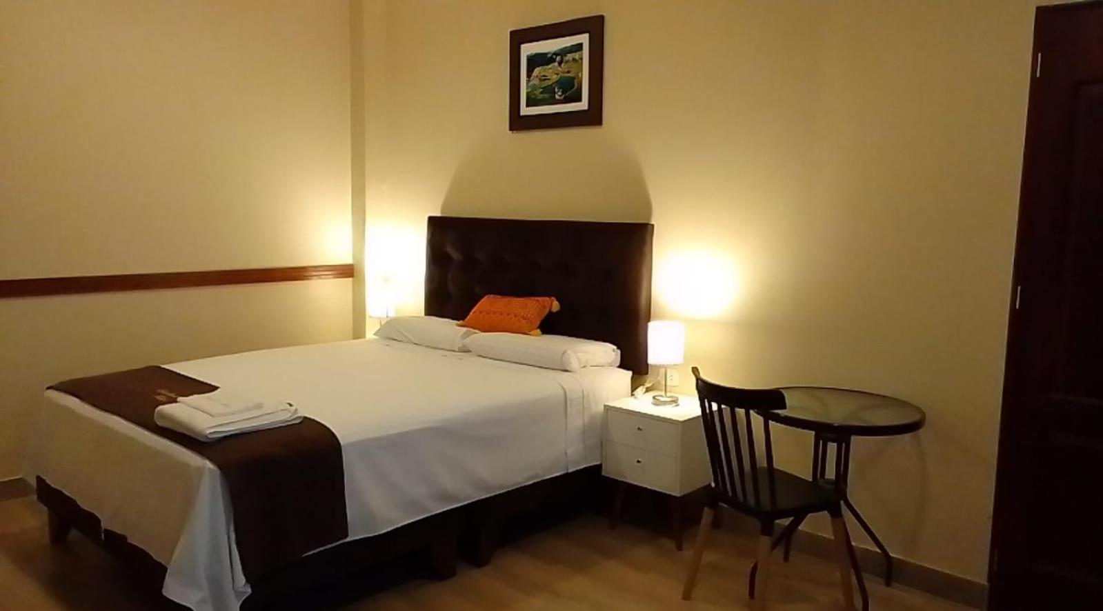 Deluxe Queen Room photo 3
