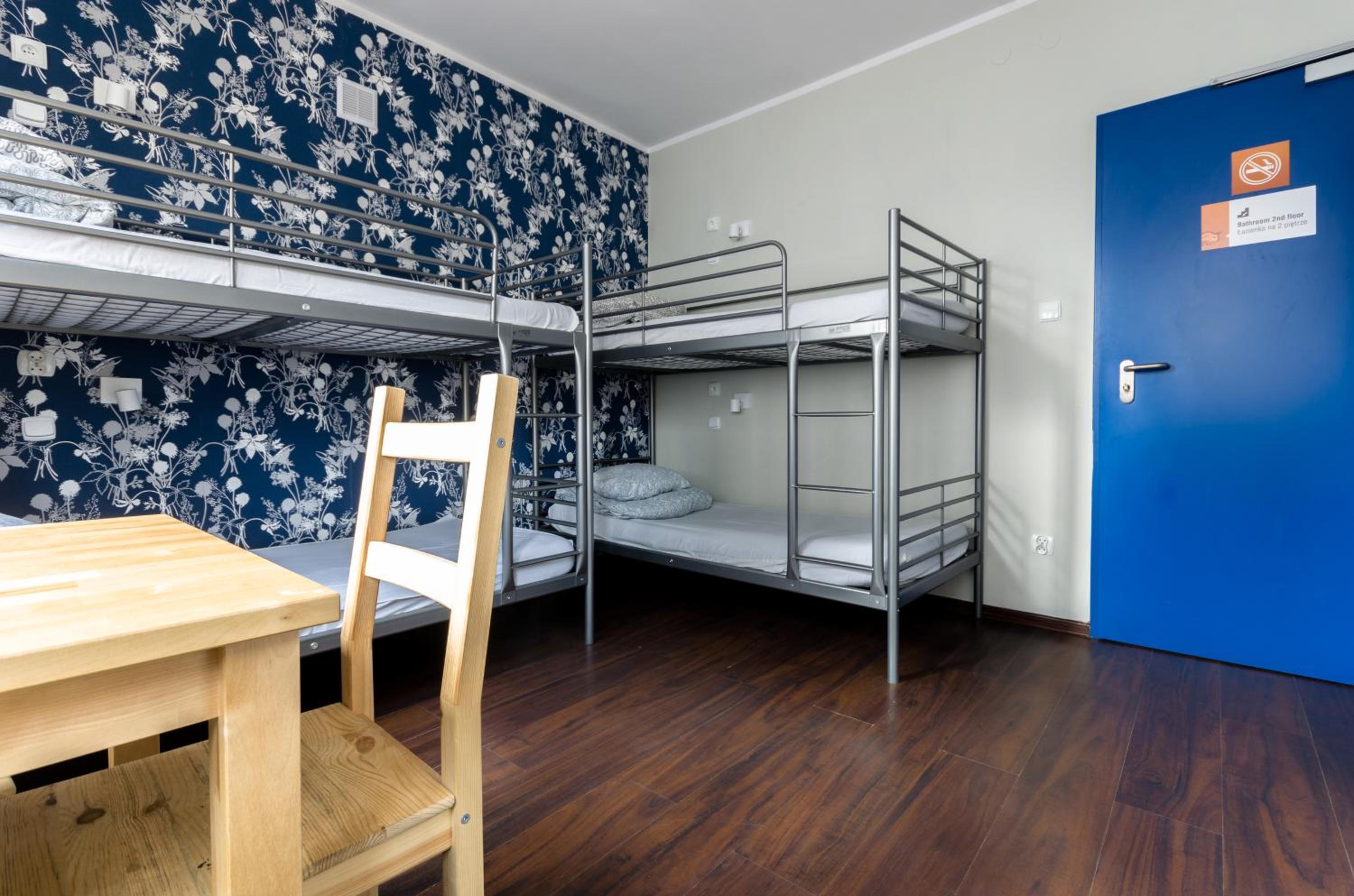 Bed in 4-Bed Dormitory Room with Shared Bathroom thumbnail 5