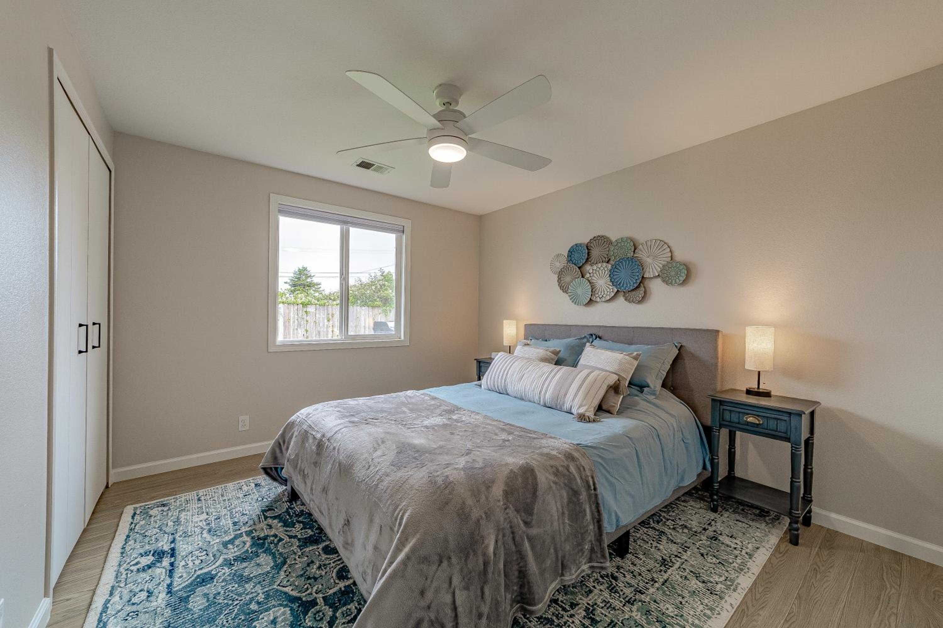 Three-Bedroom House photo 1
