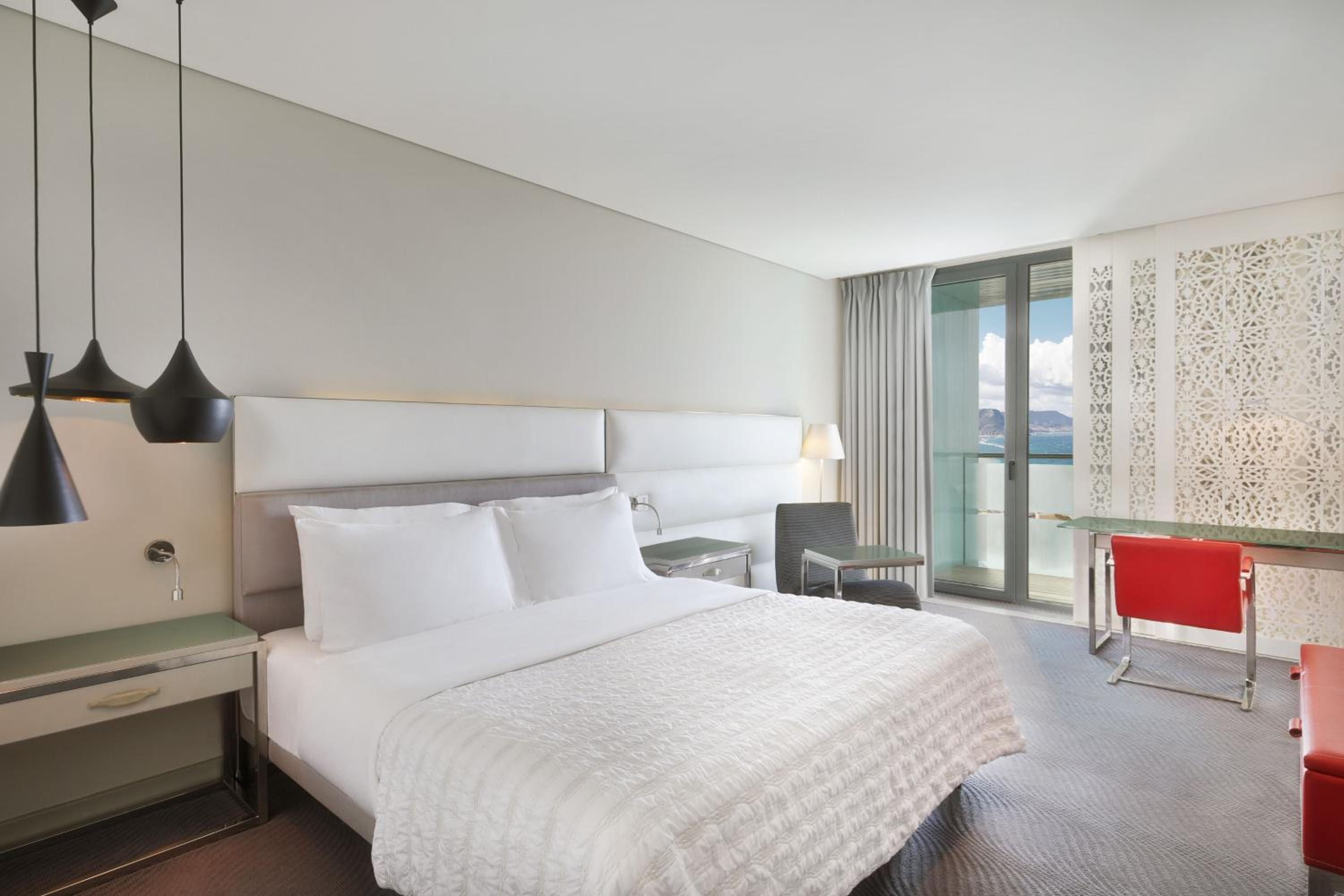 Club Room, Club level, Guest room, 1 Queen