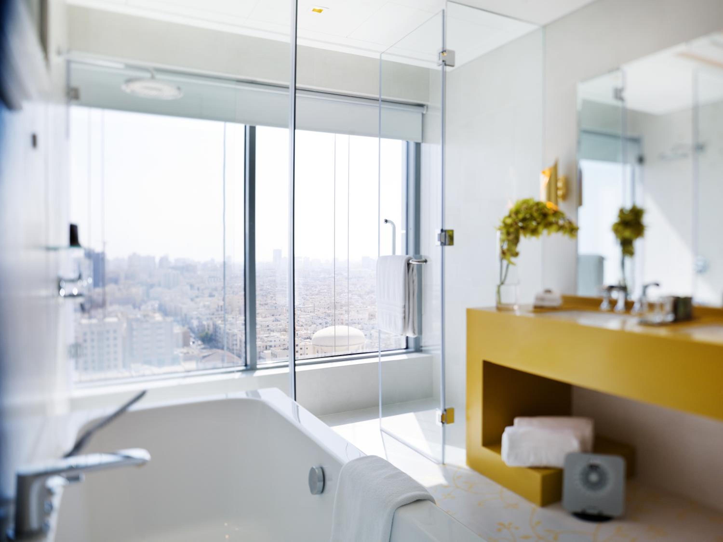 Premier Suite photo 2