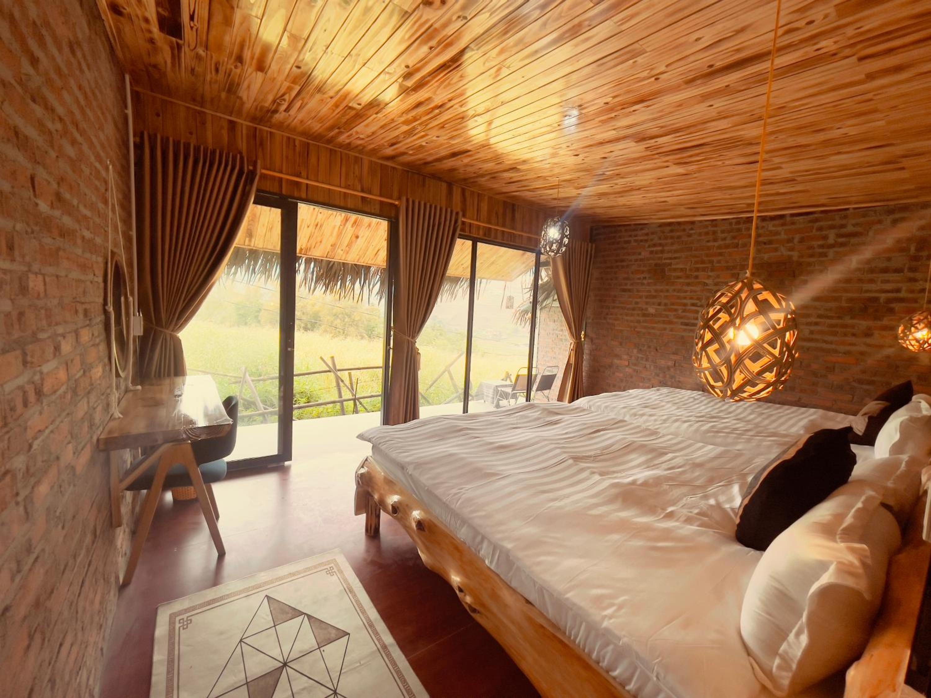 Standard Twin Room with Mountain View photo 2