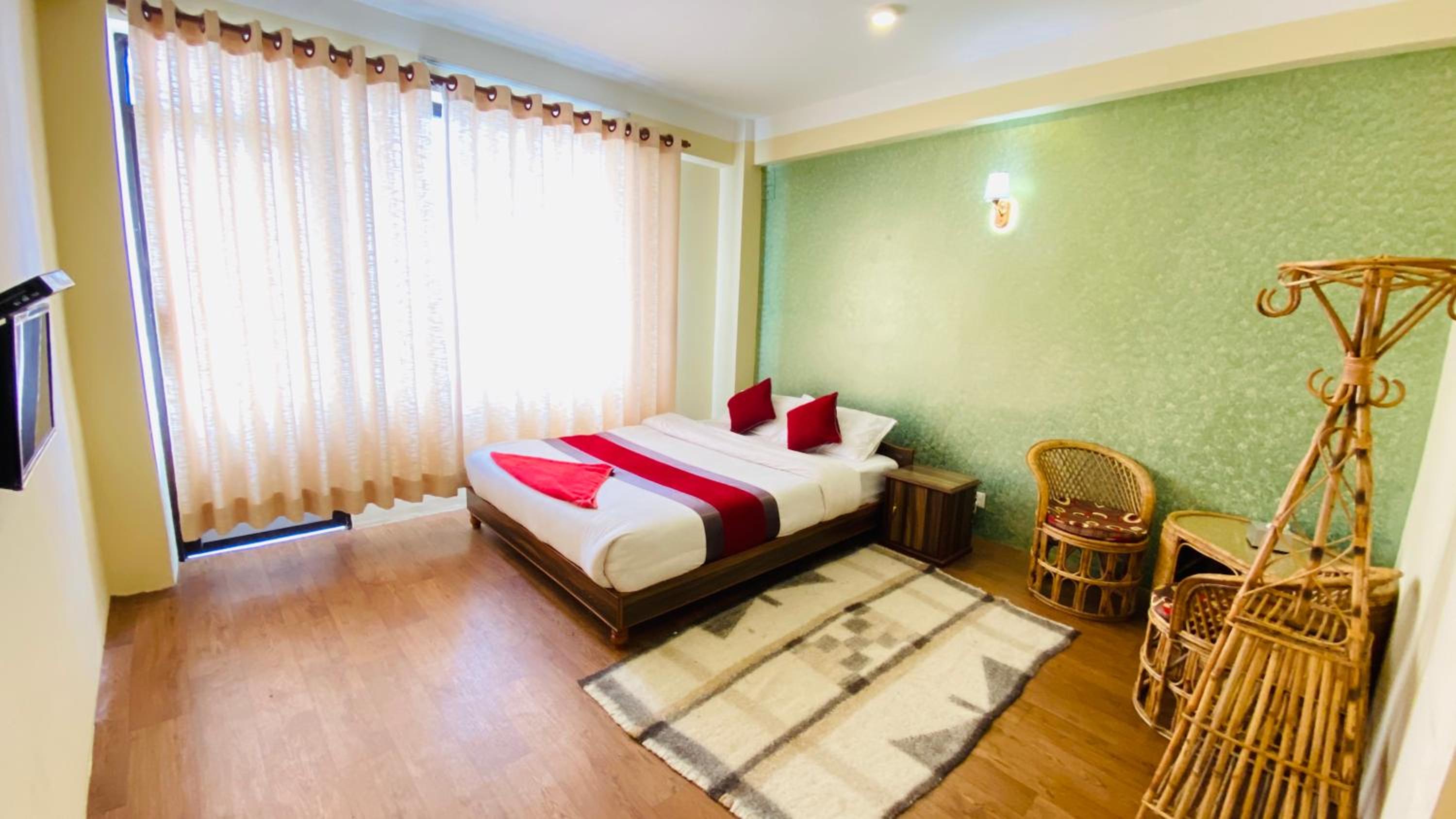 Deluxe Double Room photo 3