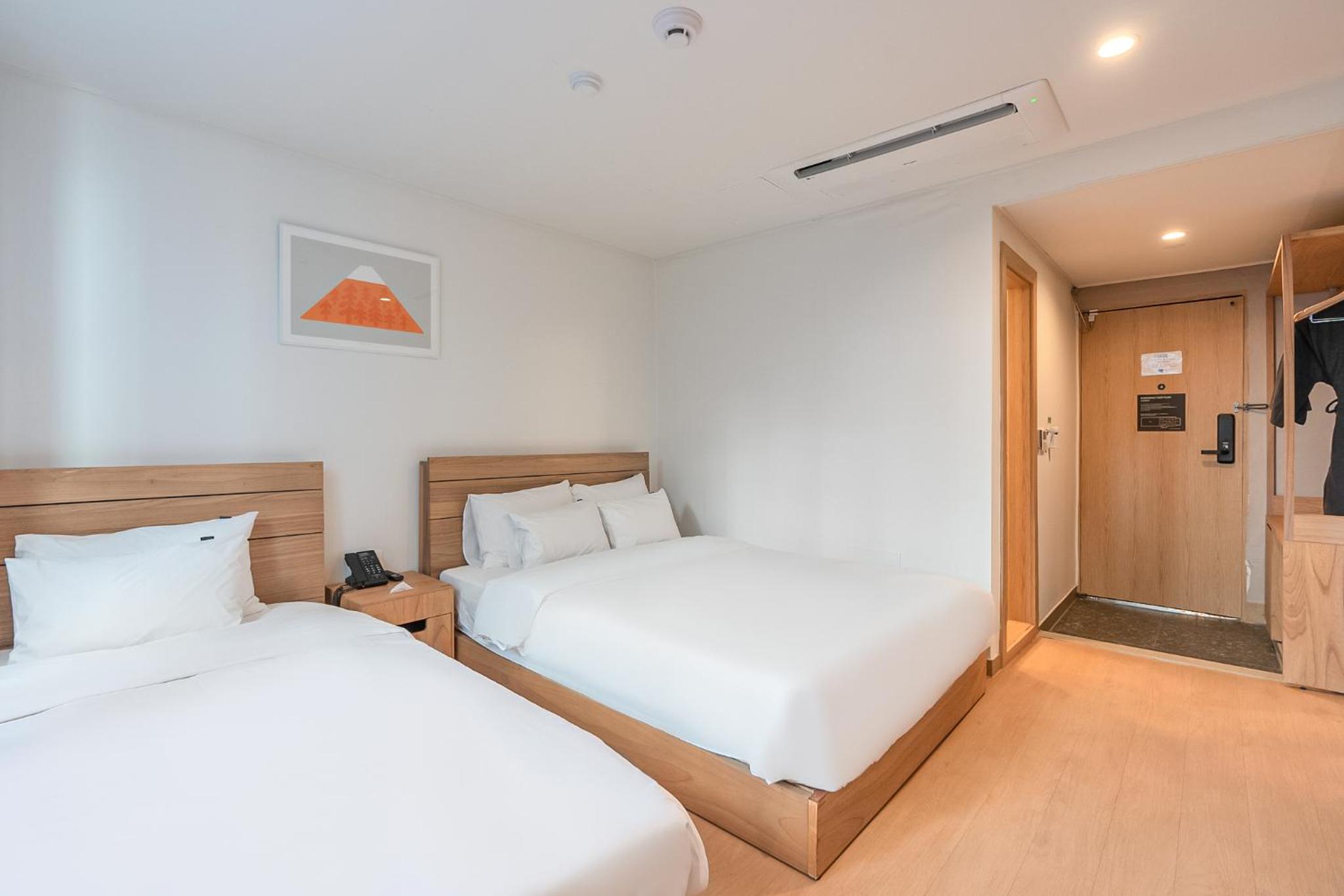 Pet Deluxe Twin Room - Photo 8