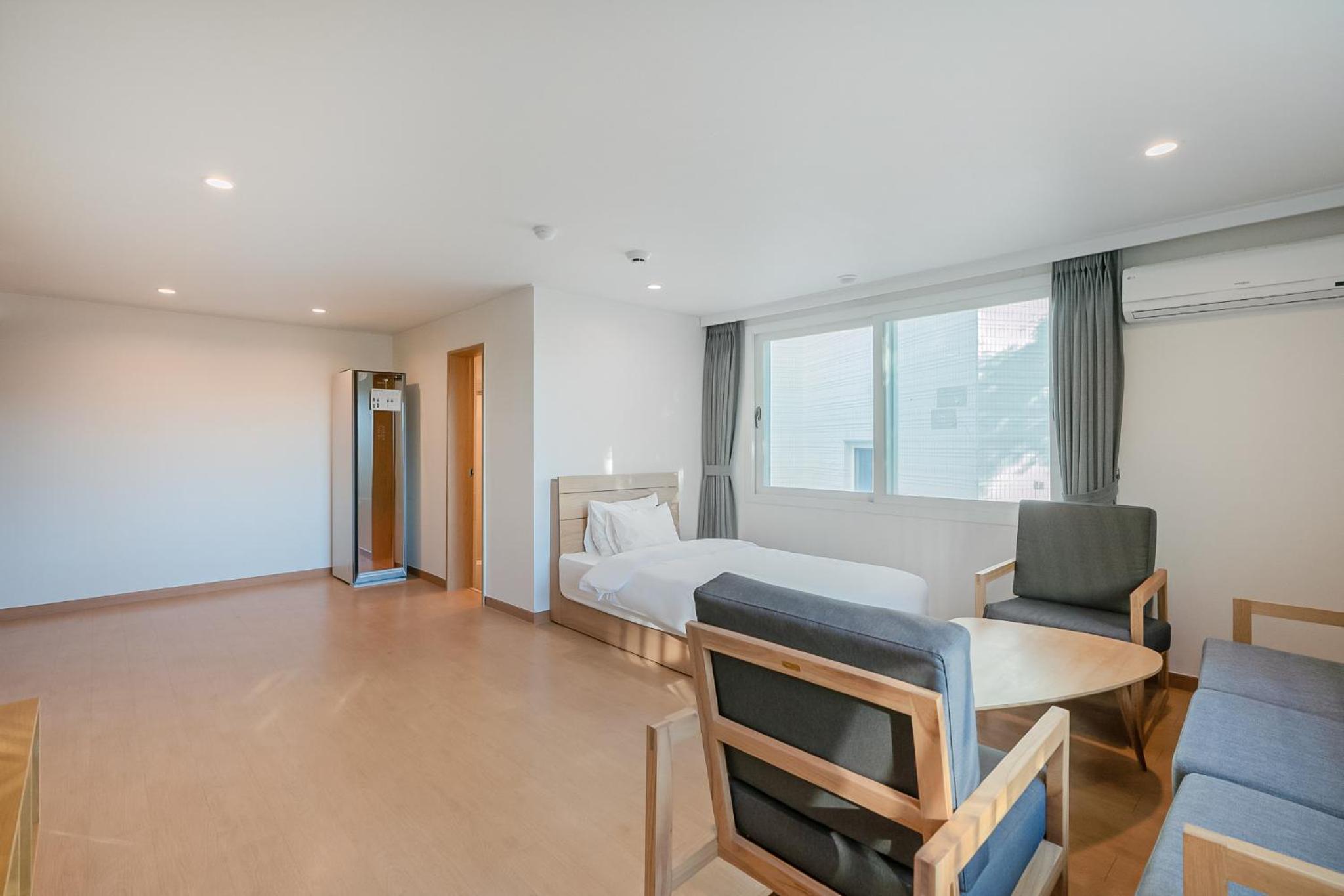 Pet Suite - Photo 7