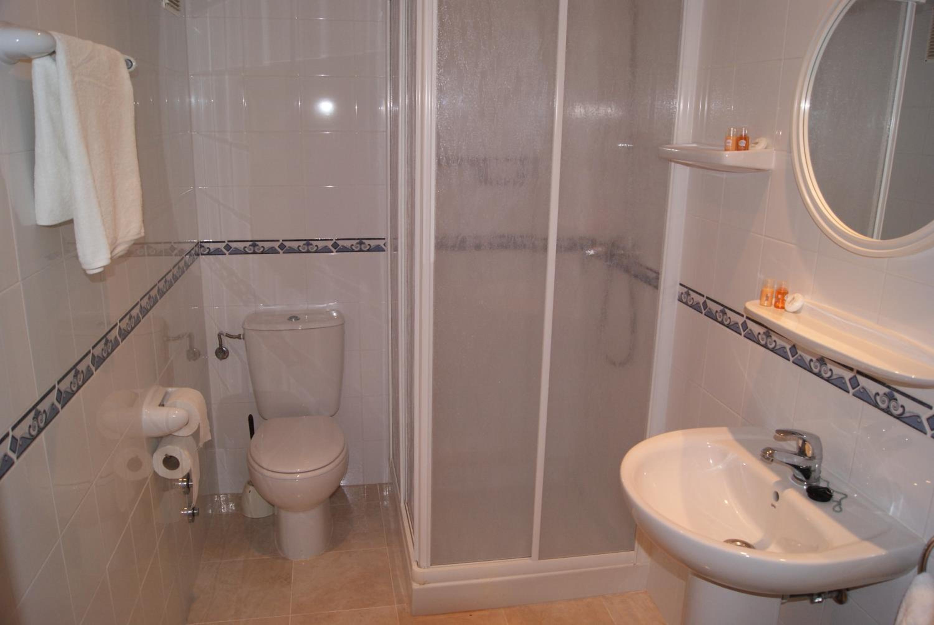 Single Room photo 2