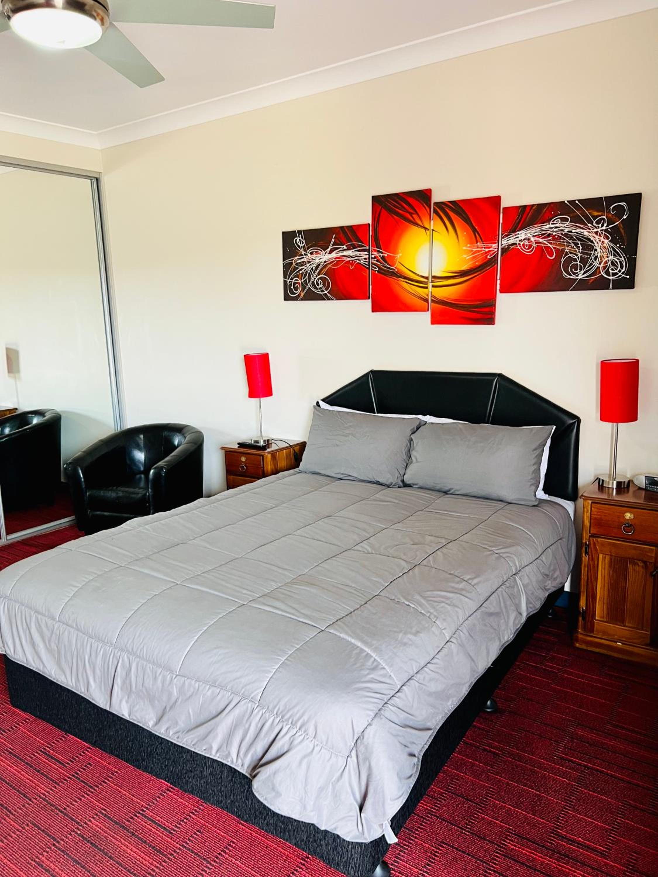Deluxe Double Room with Shower