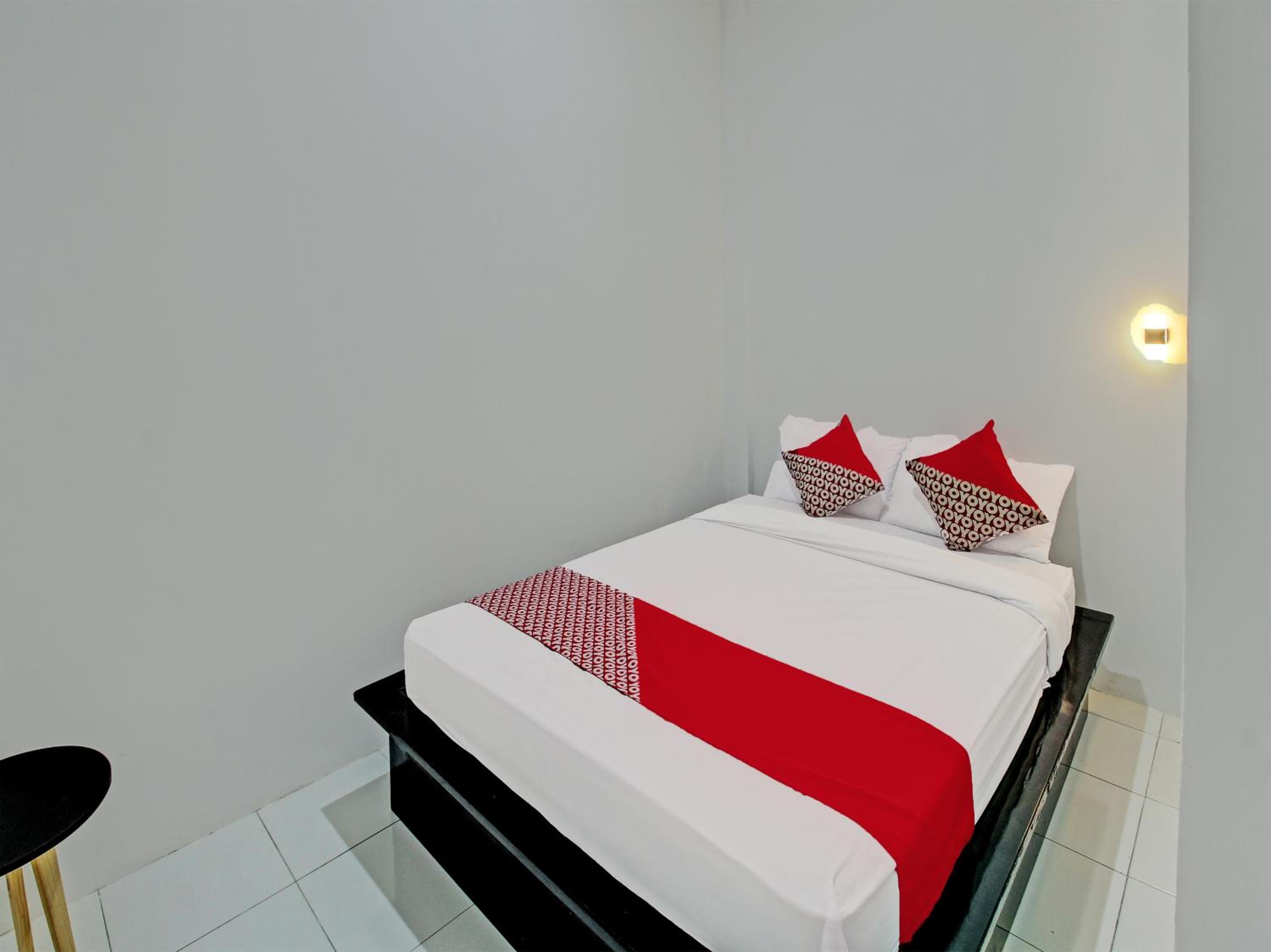 Standard Double Room - Photo 10