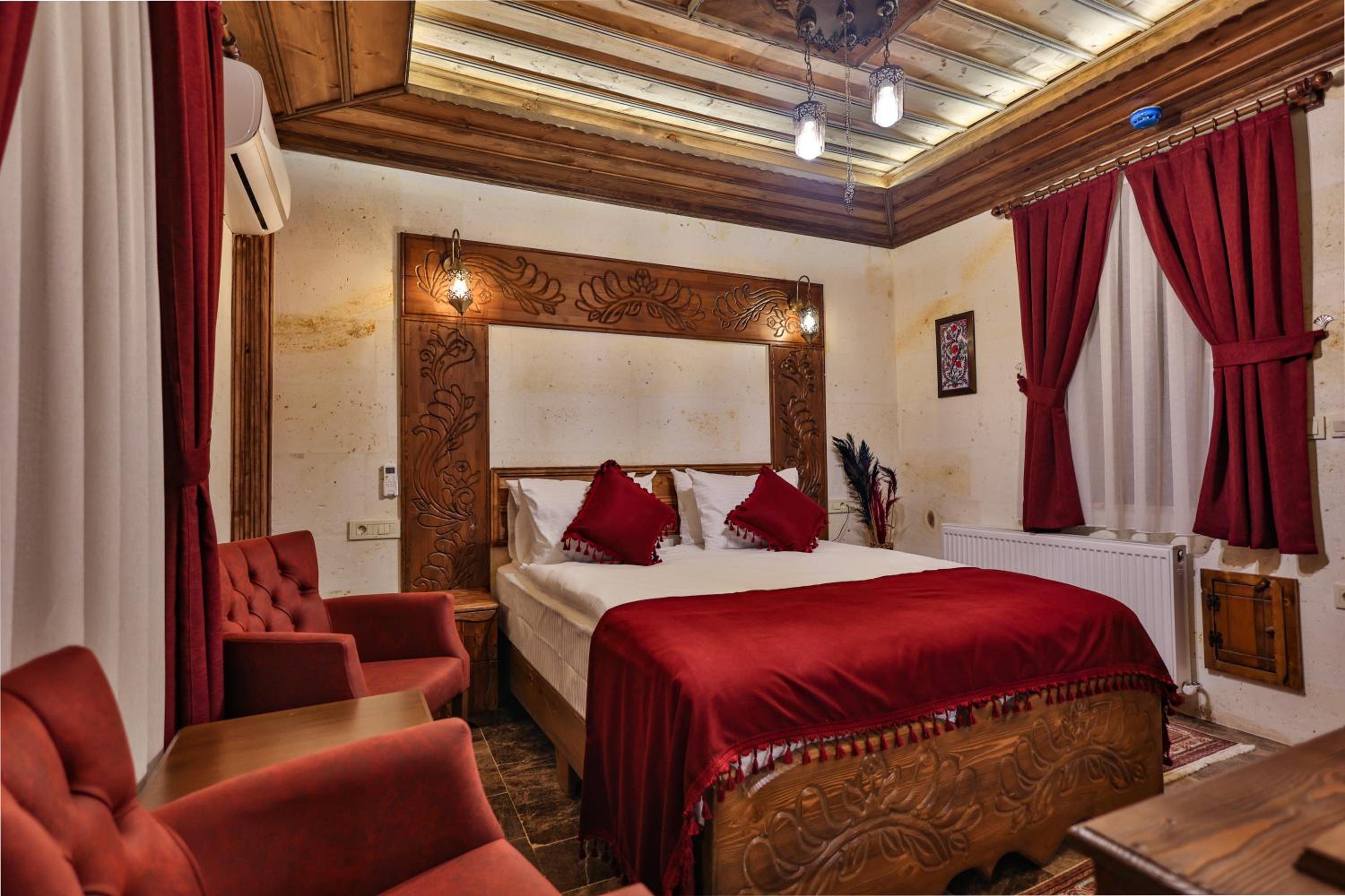 Standard Double Room - Photo 20
