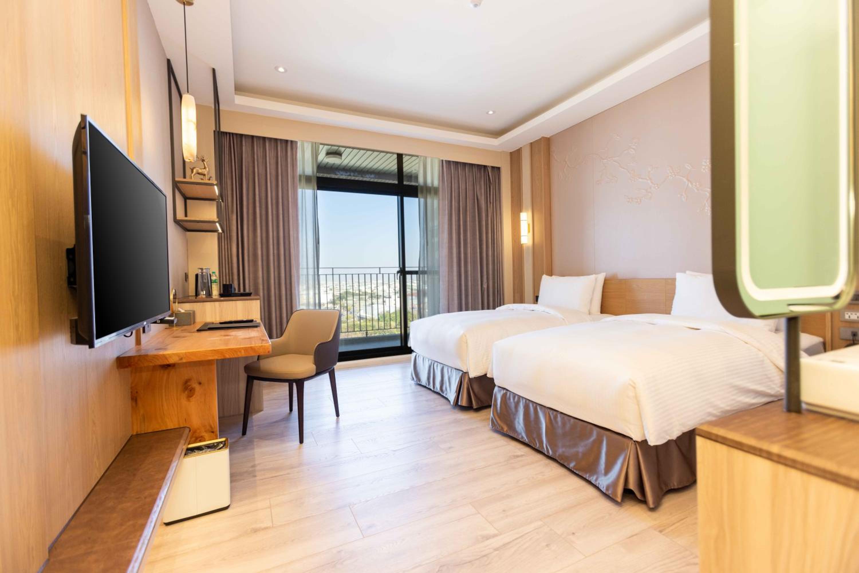 Twin Room - Photo 3