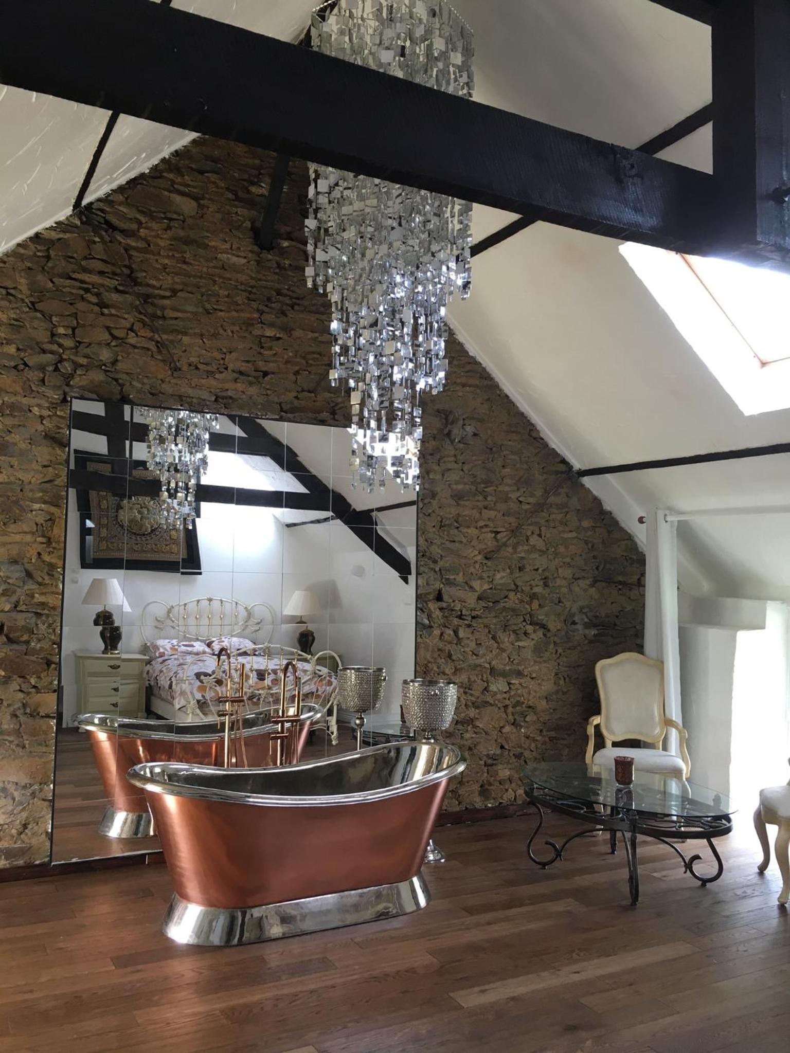 Deluxe Double Room with Bath