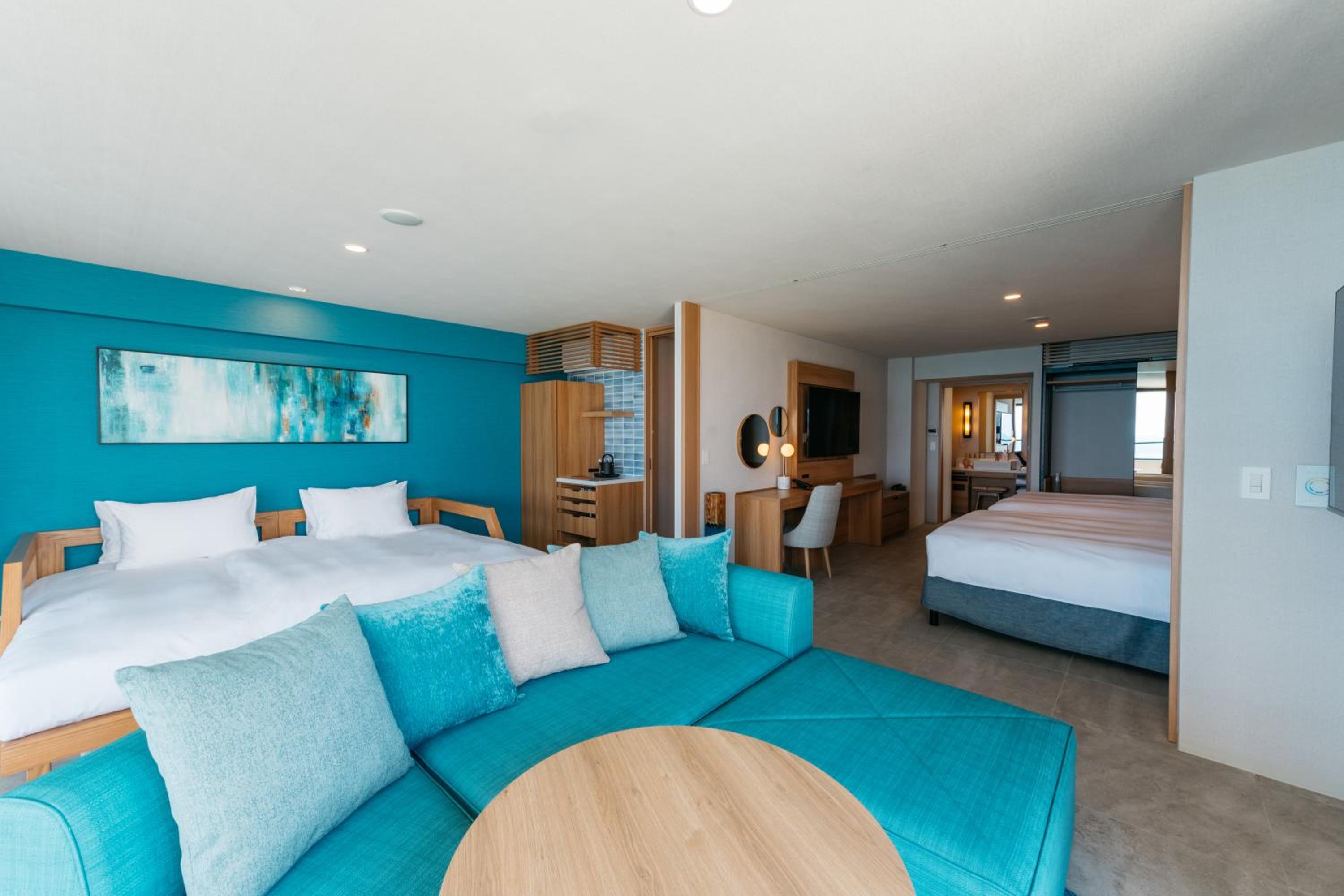 Terrace Pool Suite (6F) - Photo 3