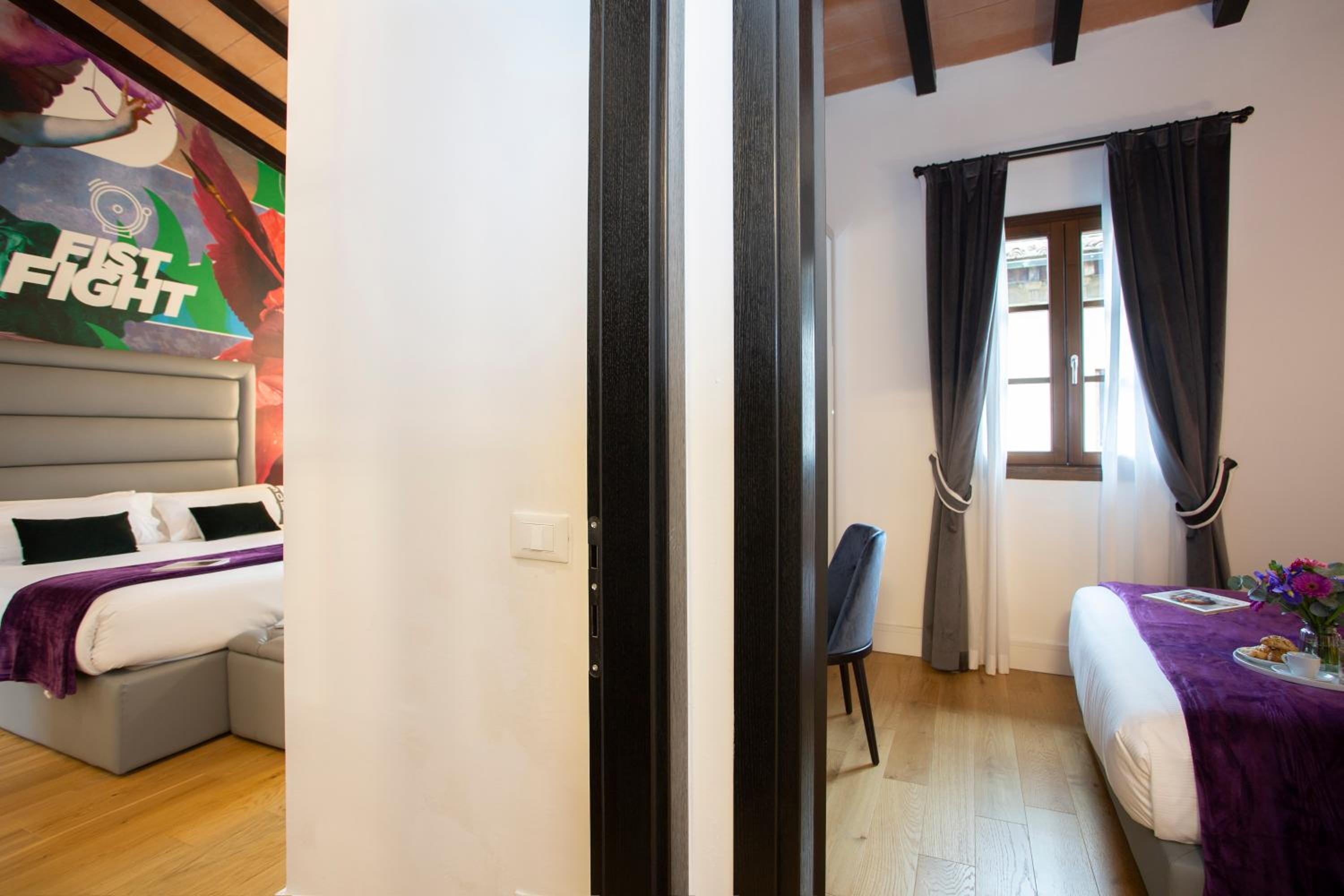 DELUXE JUNIOR SUITE
