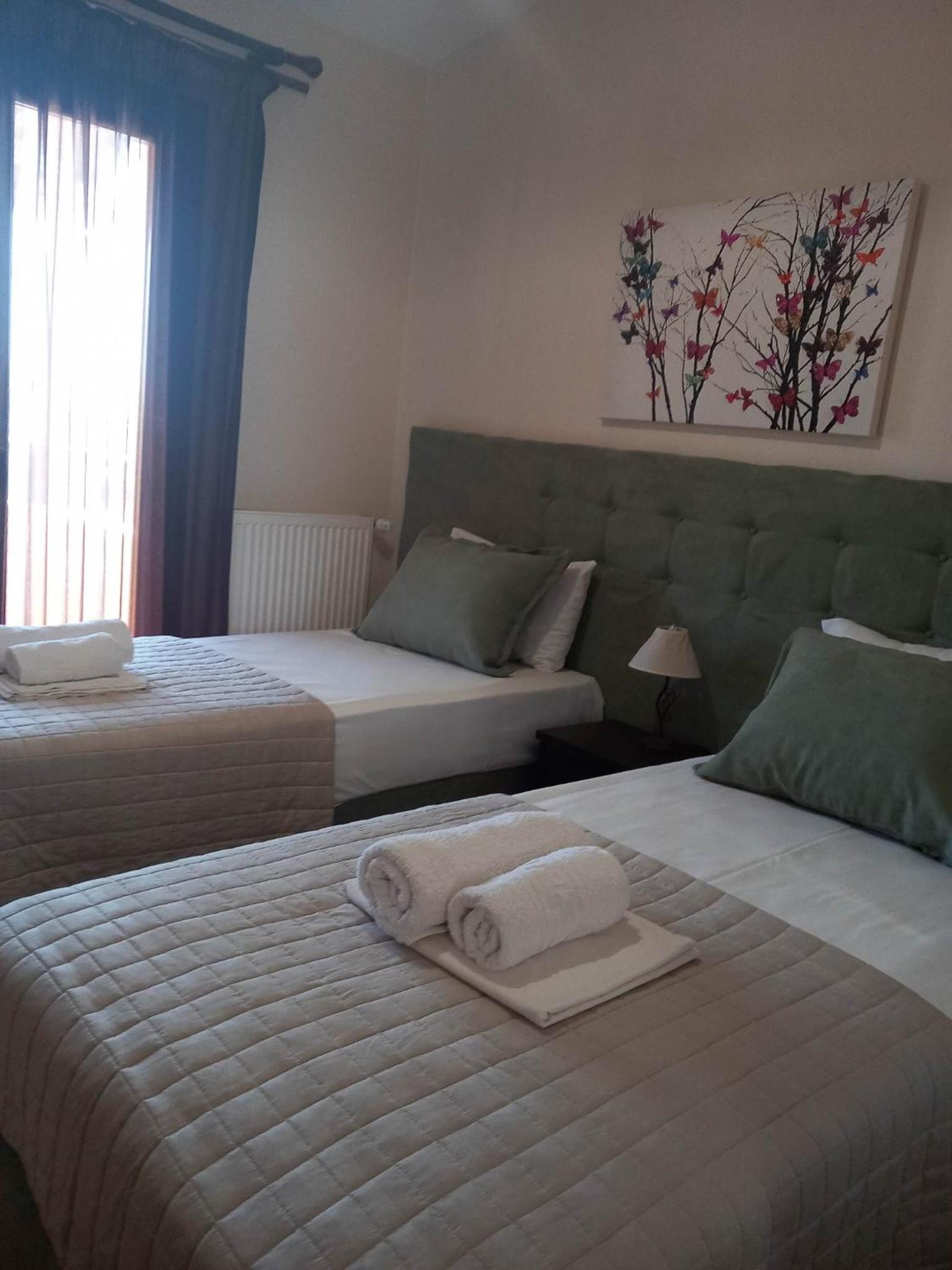 One-Bedroom Apartment - Photo 6