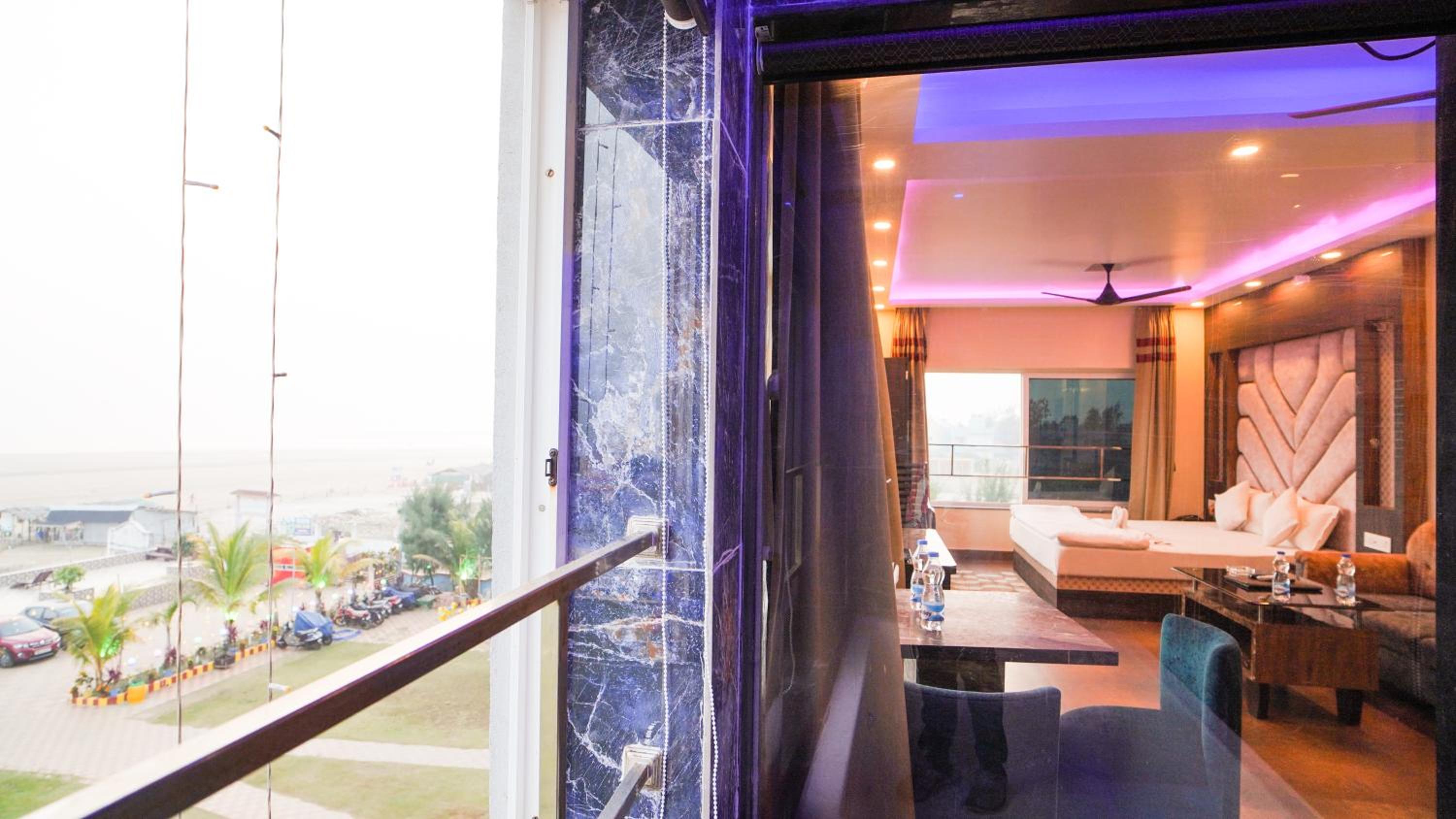 Suite with Sea View photo 2
