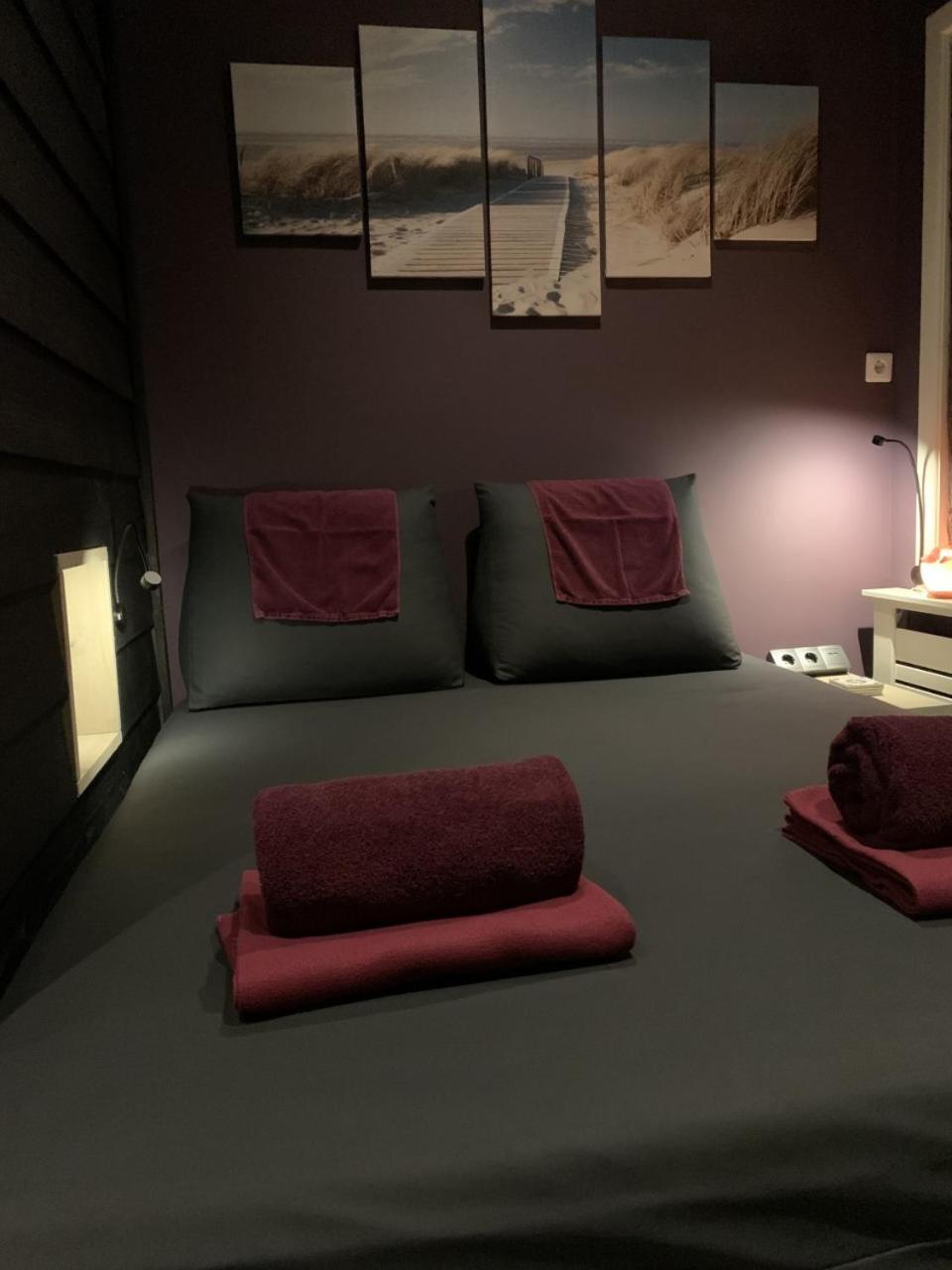 Queen Suite photo 2